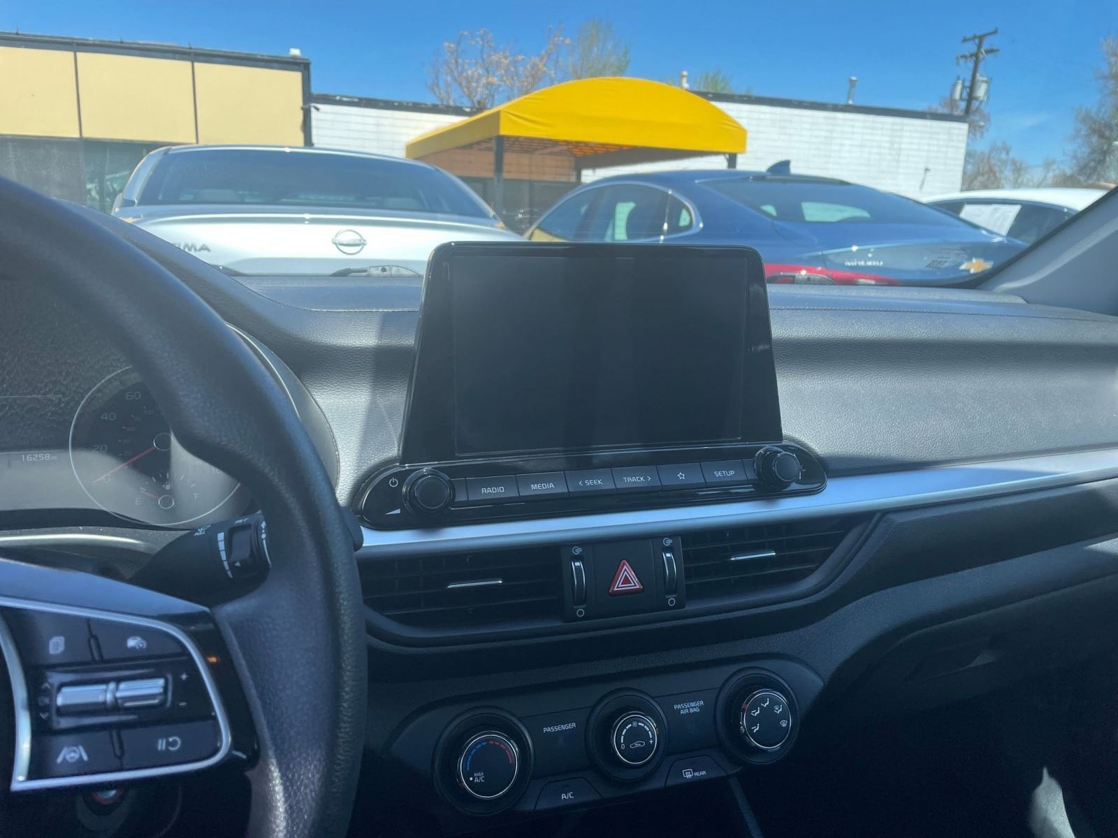 2024 Kia Forte LXS 18