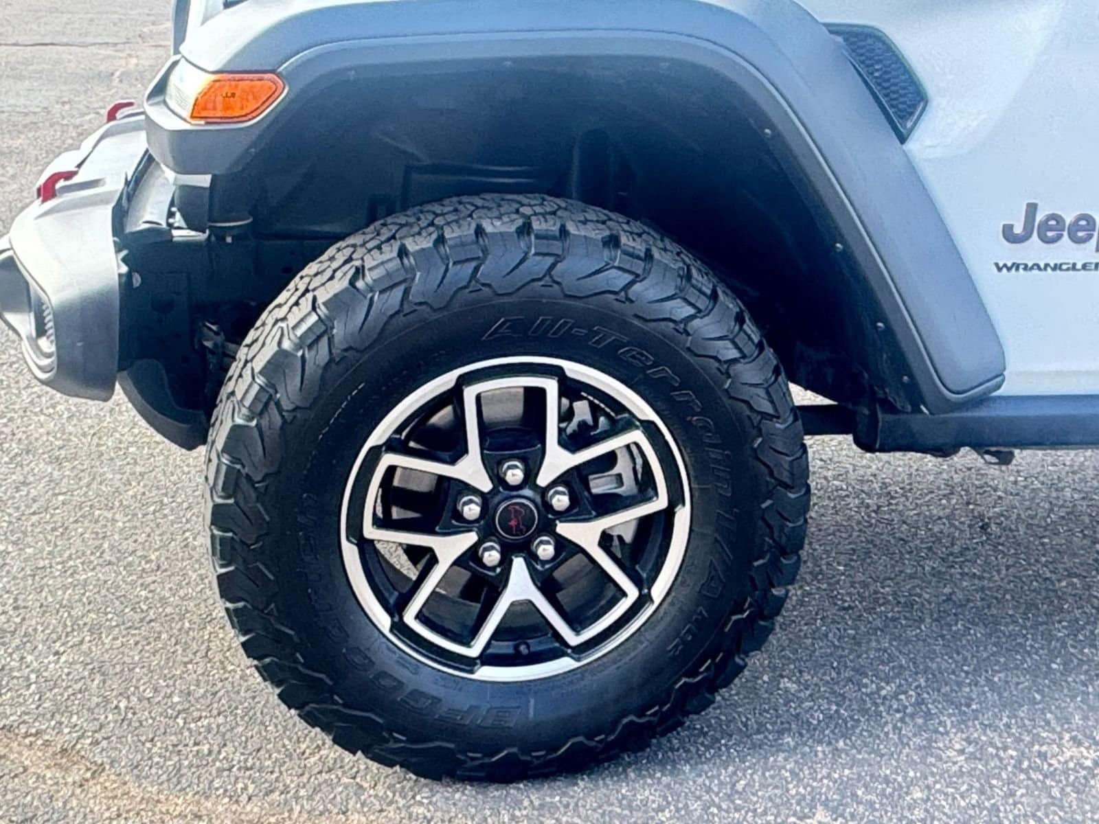 Thumbnail: 2025 Jeep Wrangler - 29