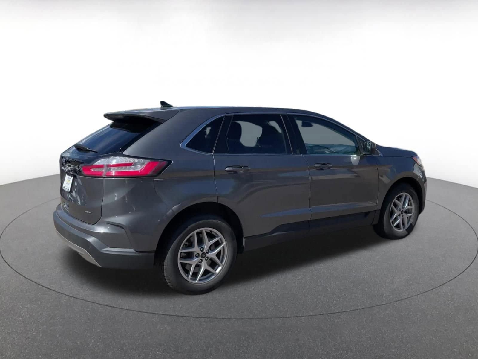 Thumbnail: 2024 Ford Edge - 15