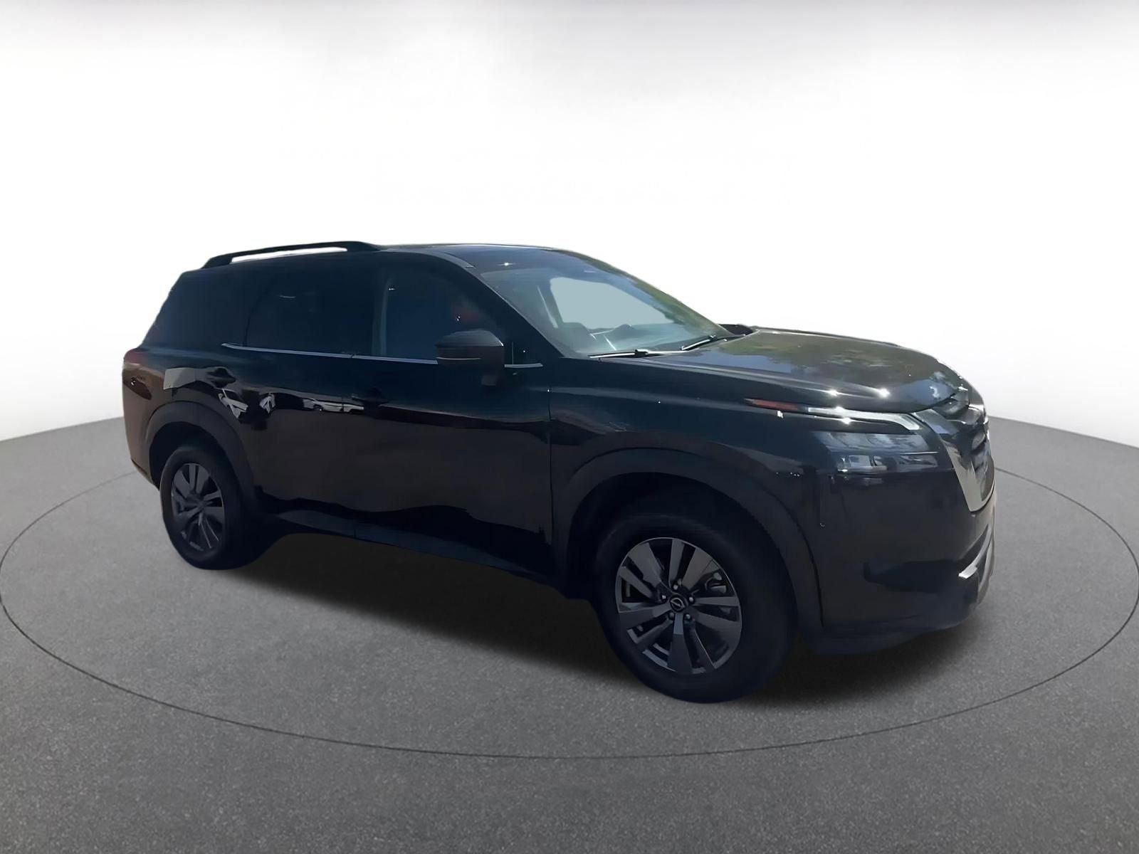 Thumbnail: 2025 Nissan Pathfinder - 2