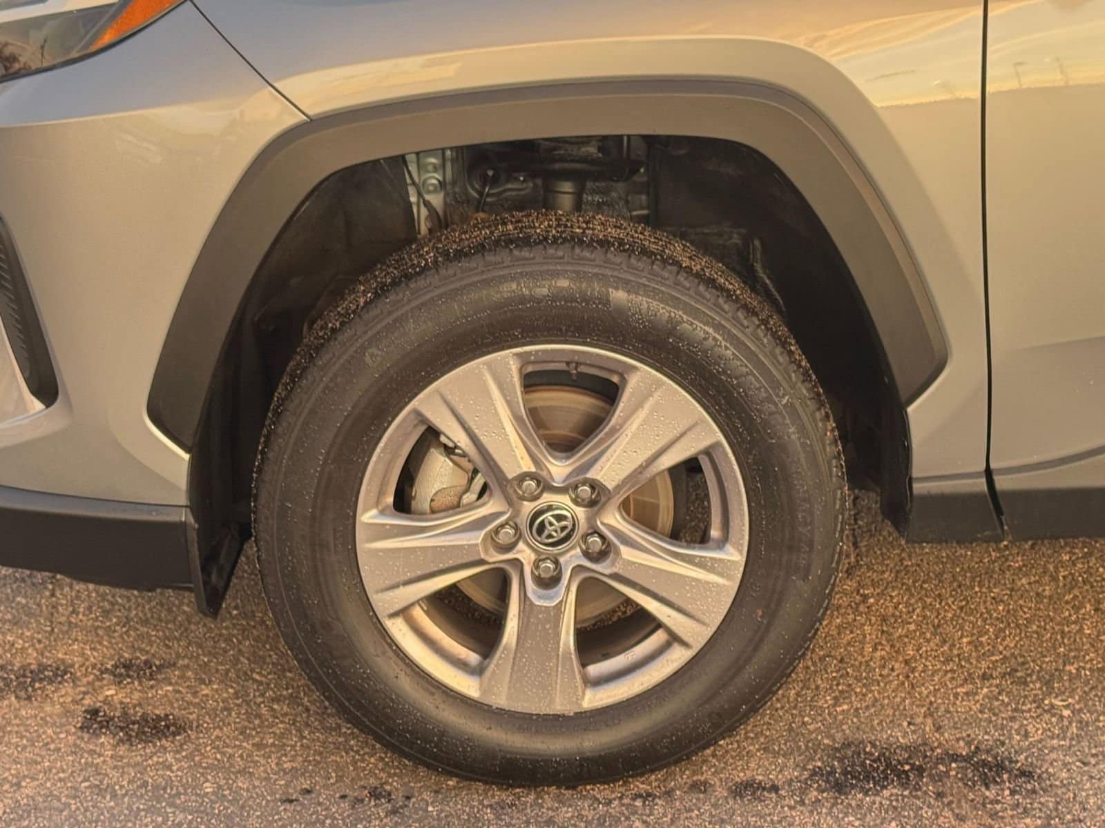 Thumbnail: 2025 Toyota RAV4 - 28