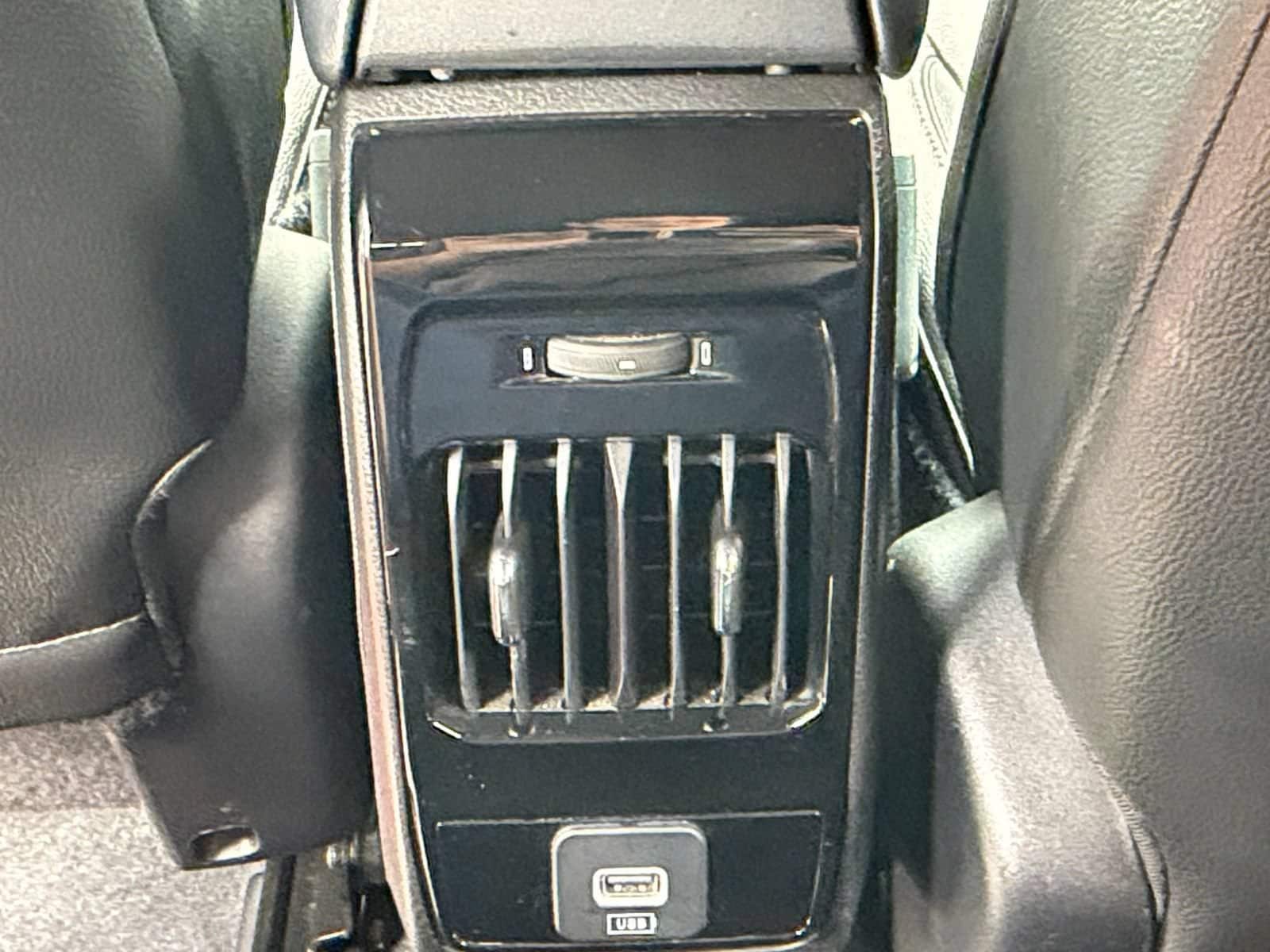 Thumbnail: 2025 Jeep Compass - 23
