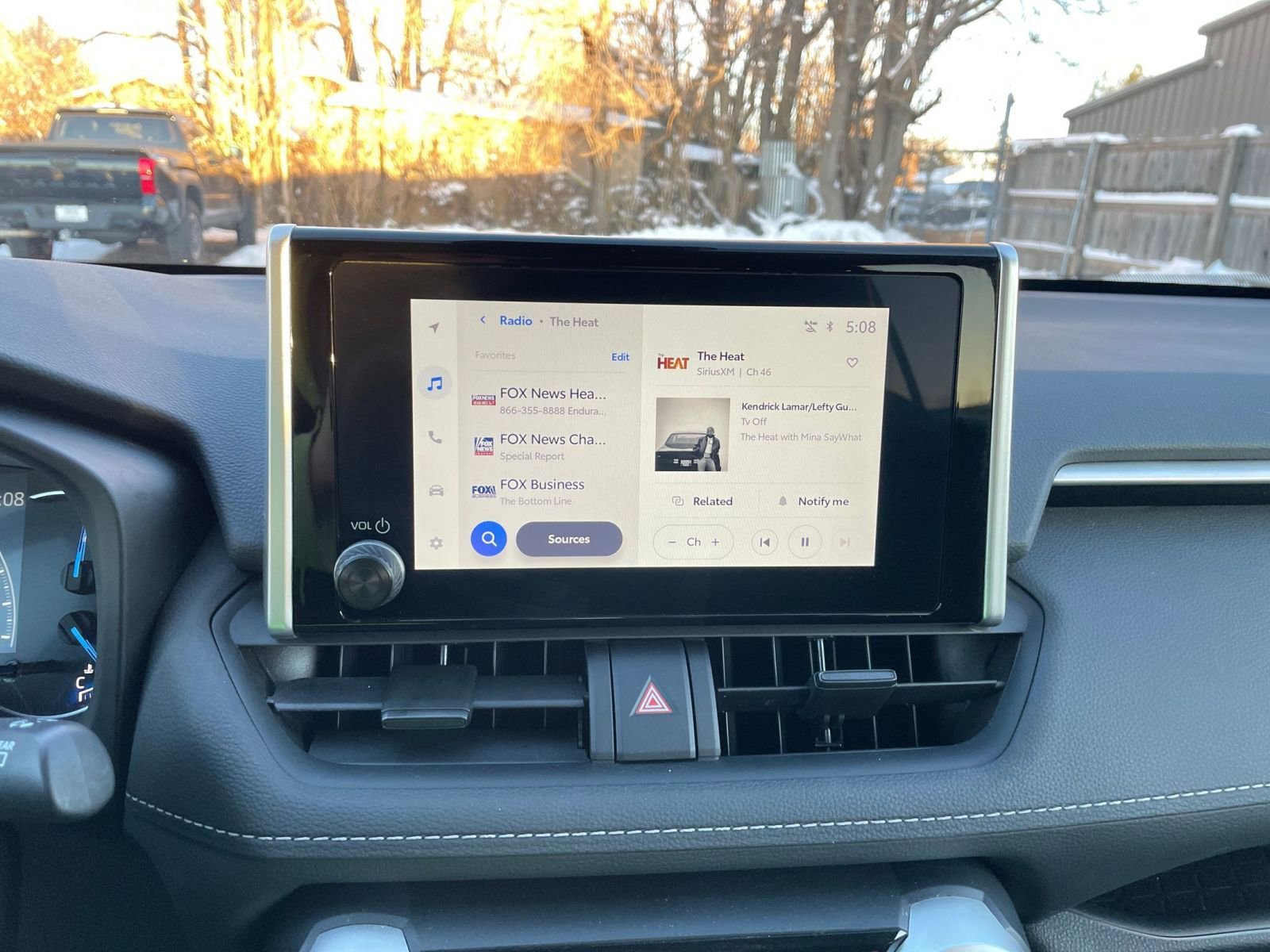 Thumbnail: 2025 Toyota RAV4 - 21