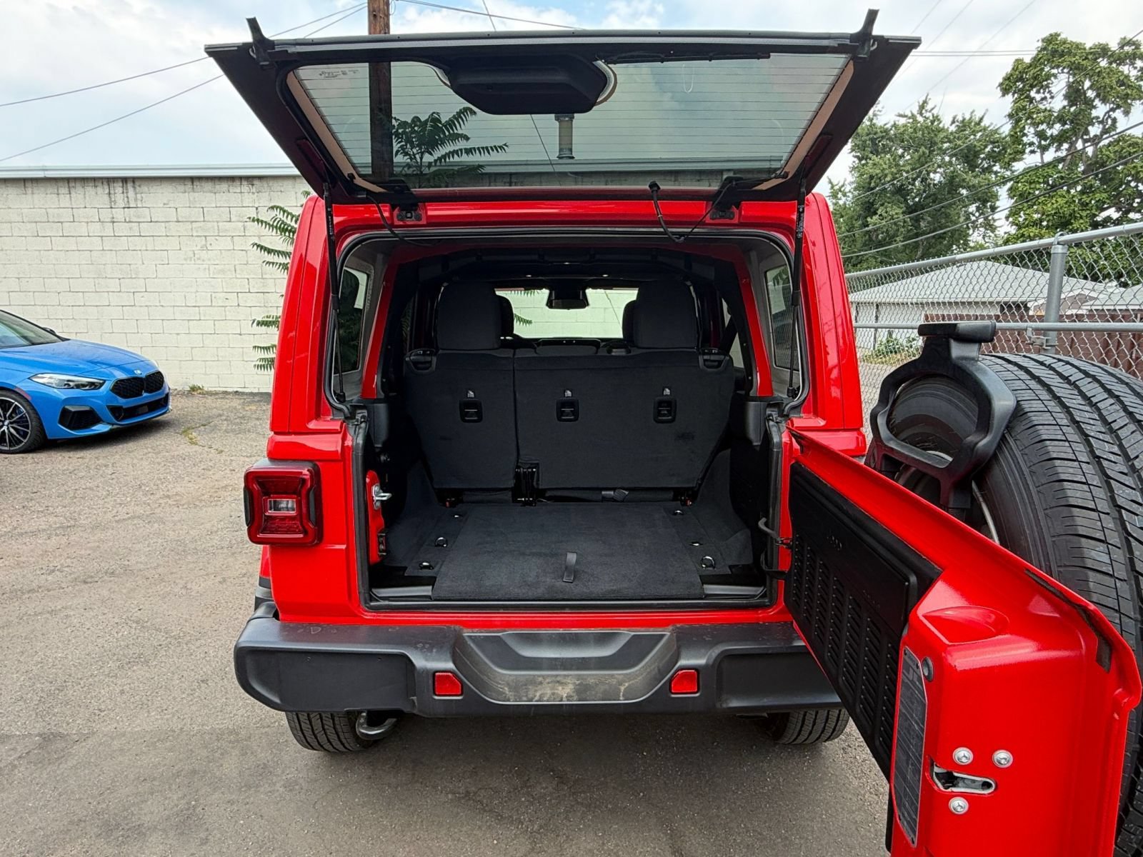 Thumbnail: 2025 Jeep Wrangler - 26