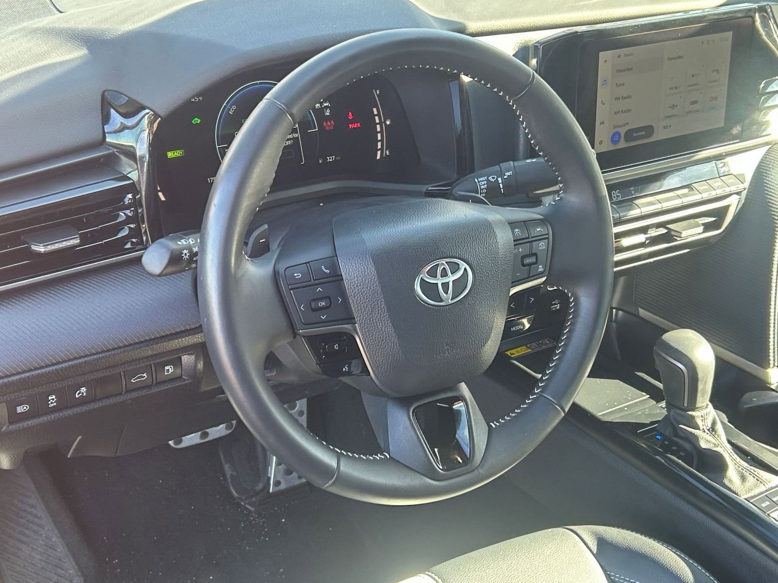 Thumbnail: 2025 Toyota Camry - 28