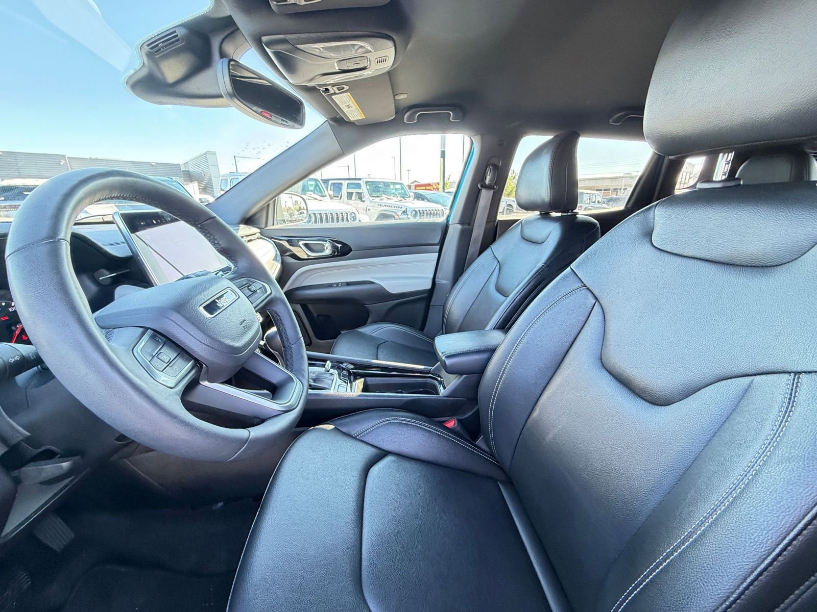 Thumbnail: 2025 Jeep Compass - 27