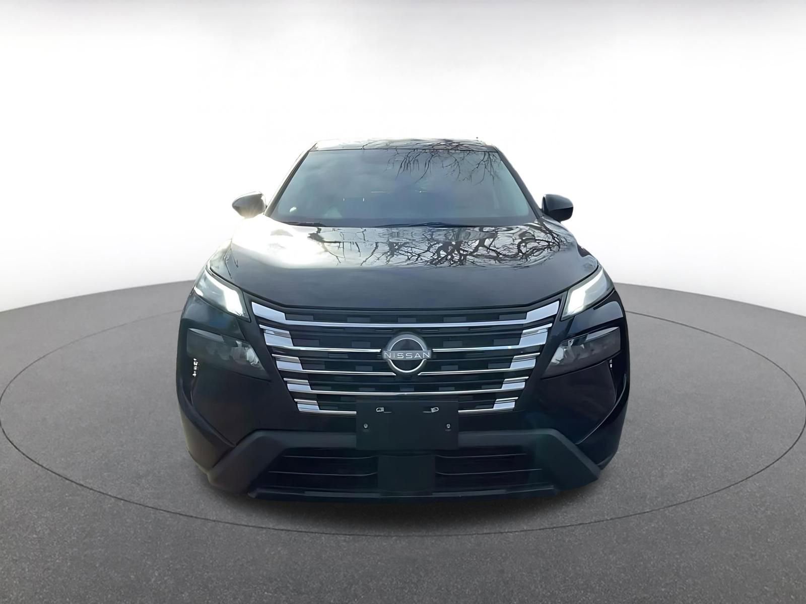 Thumbnail: 2025 Nissan Rogue - 4