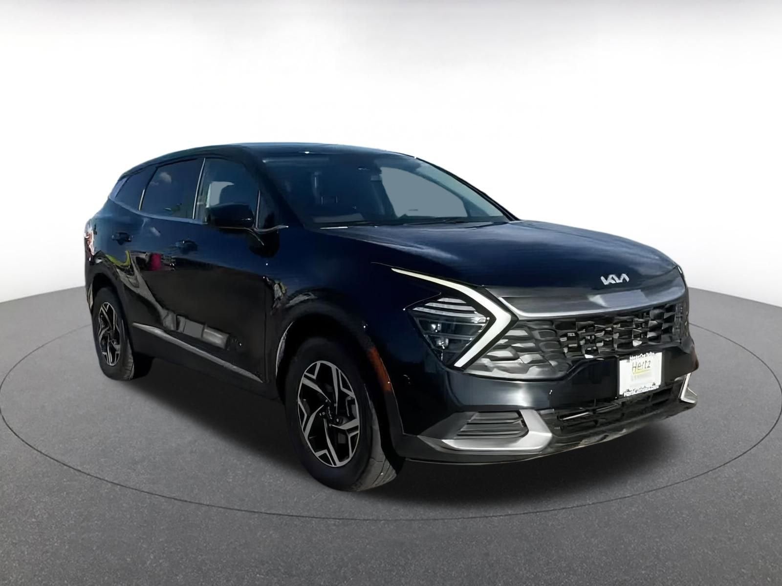 Thumbnail: 2024 Kia Sportage - 3