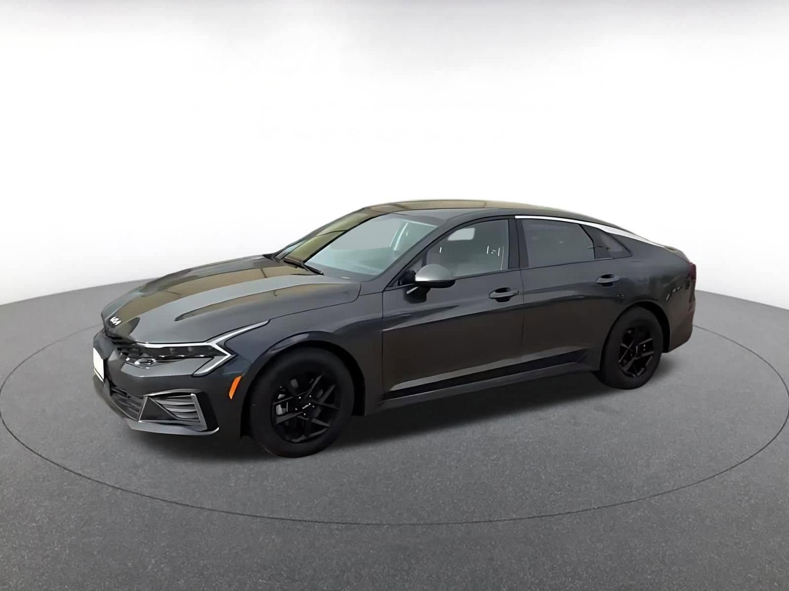 Thumbnail: 2025 Kia K5 - 3