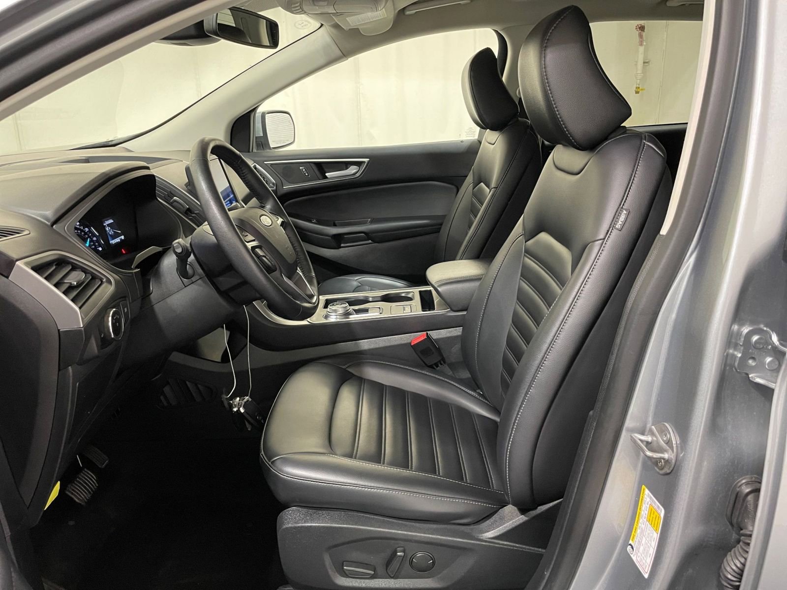 2024 Ford Edge SEL 27
