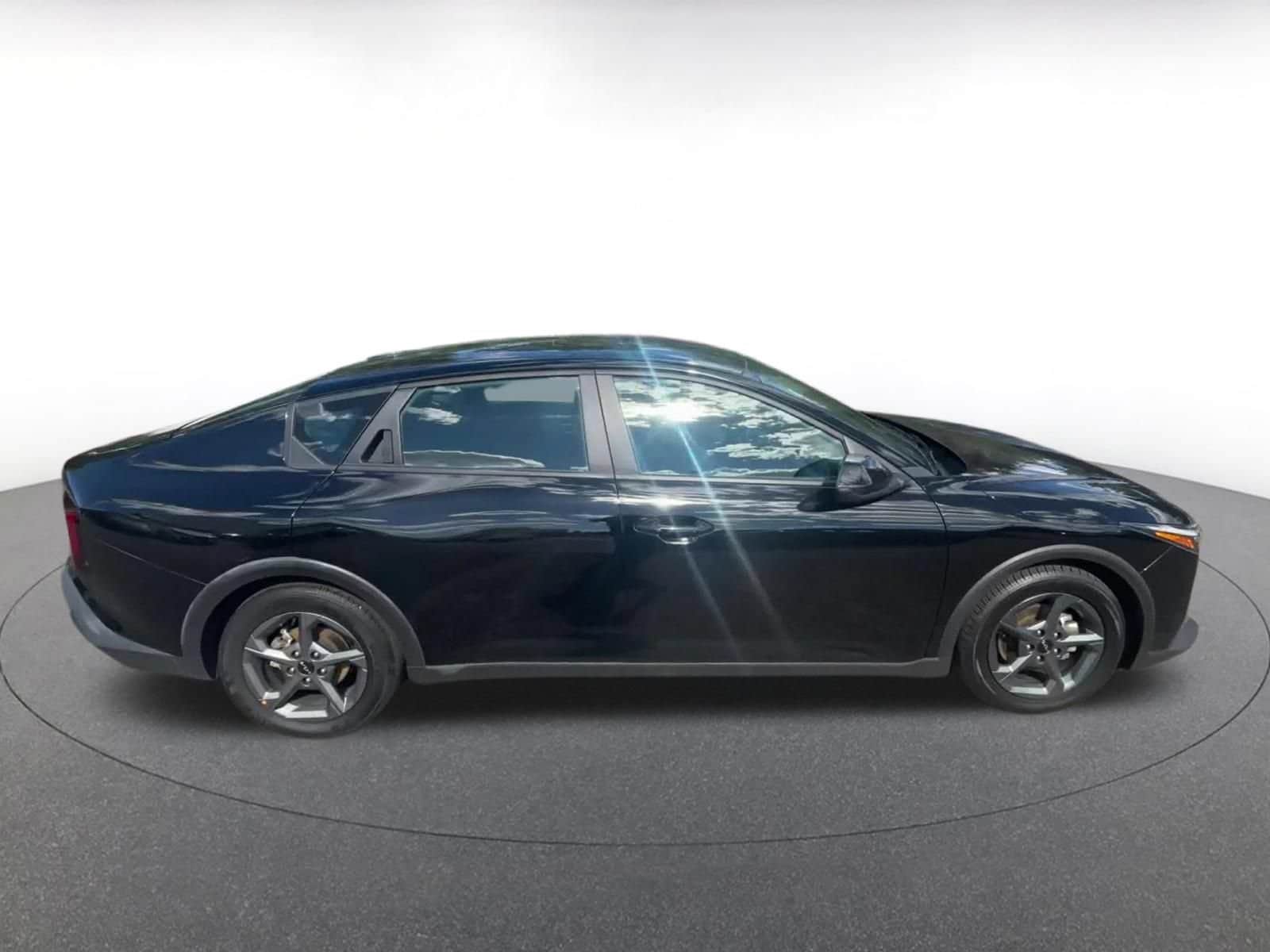 Thumbnail: 2025 Kia K4 - 16