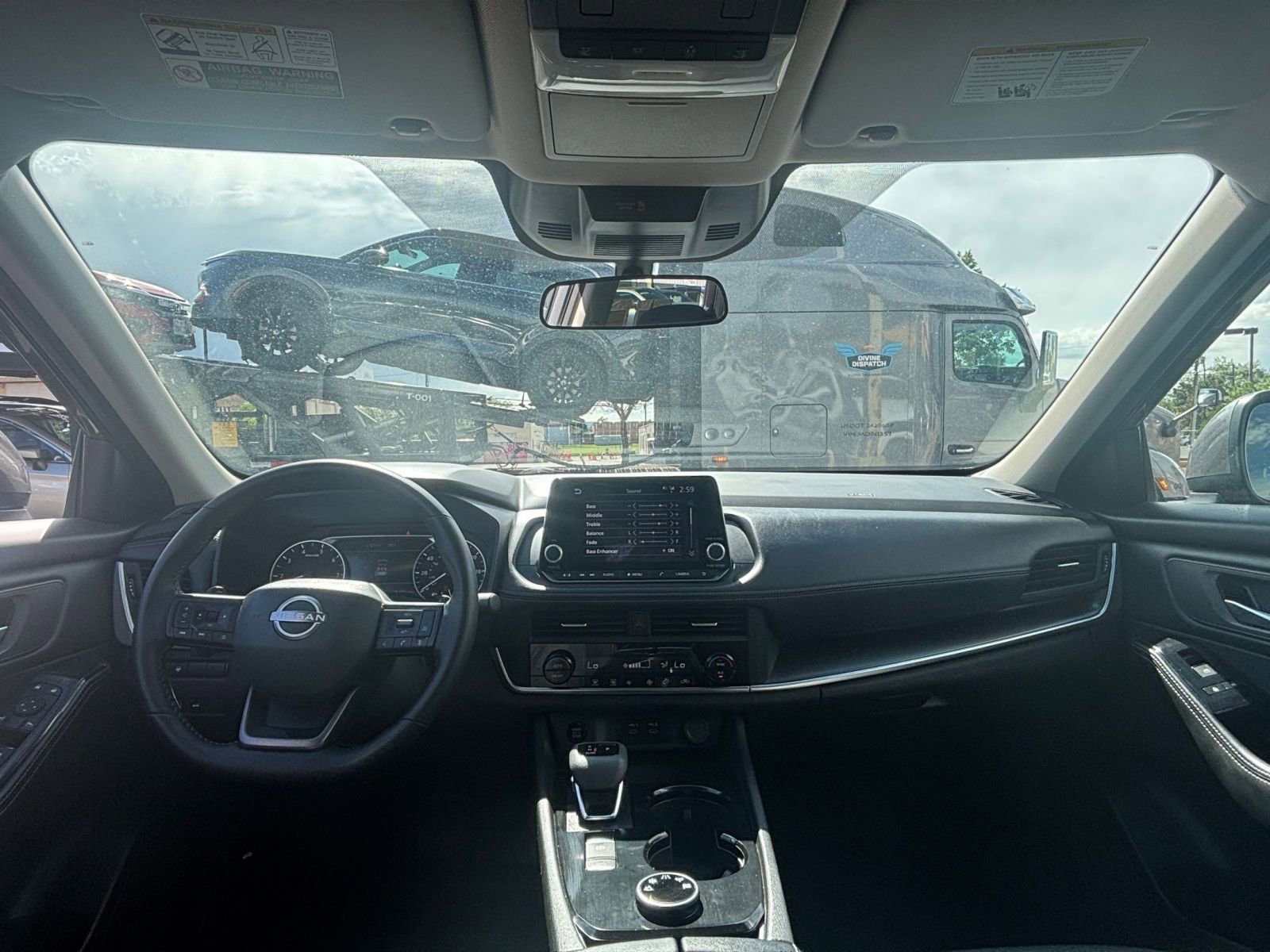 Thumbnail: 2025 Nissan Rogue - 32