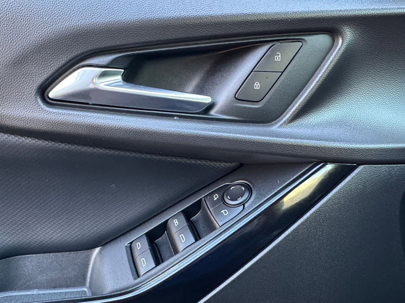 Thumbnail: 2025 Chevrolet Equinox - 20