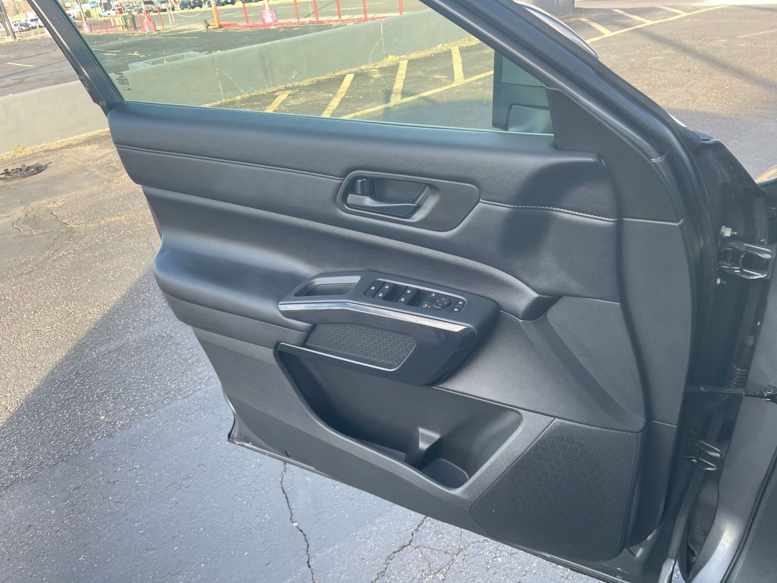 Thumbnail: 2025 Nissan Pathfinder - 20