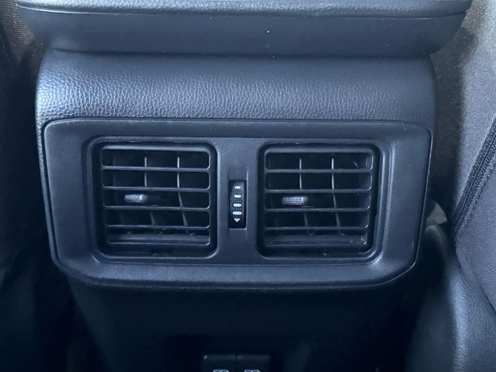 Thumbnail: 2025 Toyota RAV4 - 24