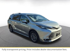 2025 Toyota Sienna XLE -
                  Denver, CO