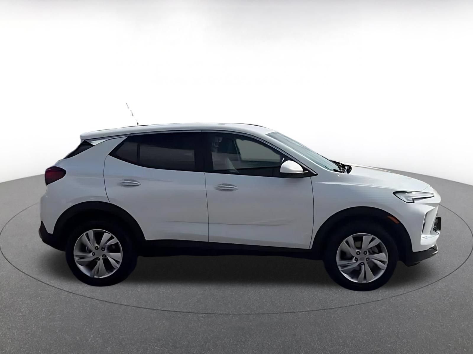 Thumbnail: 2026 Buick Encore GX - 15