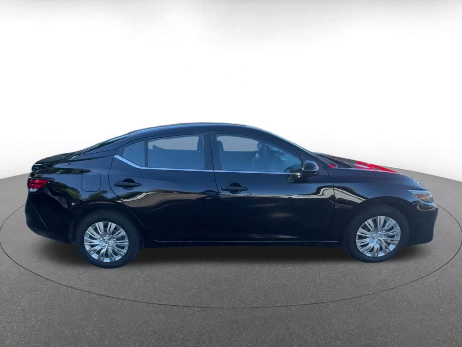 Thumbnail: 2025 Nissan Sentra - 15