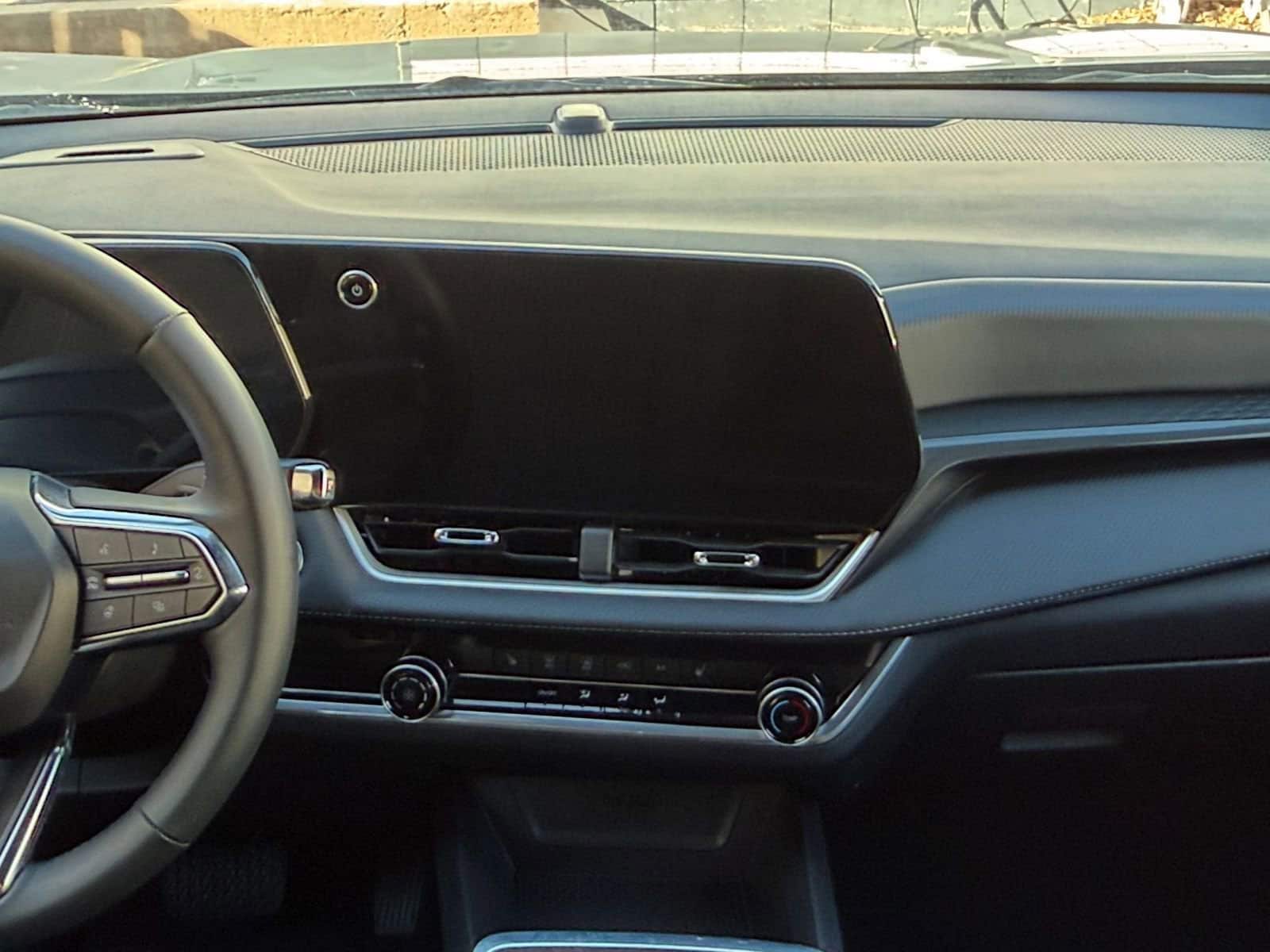 Thumbnail: 2025 Chevrolet Equinox - 18