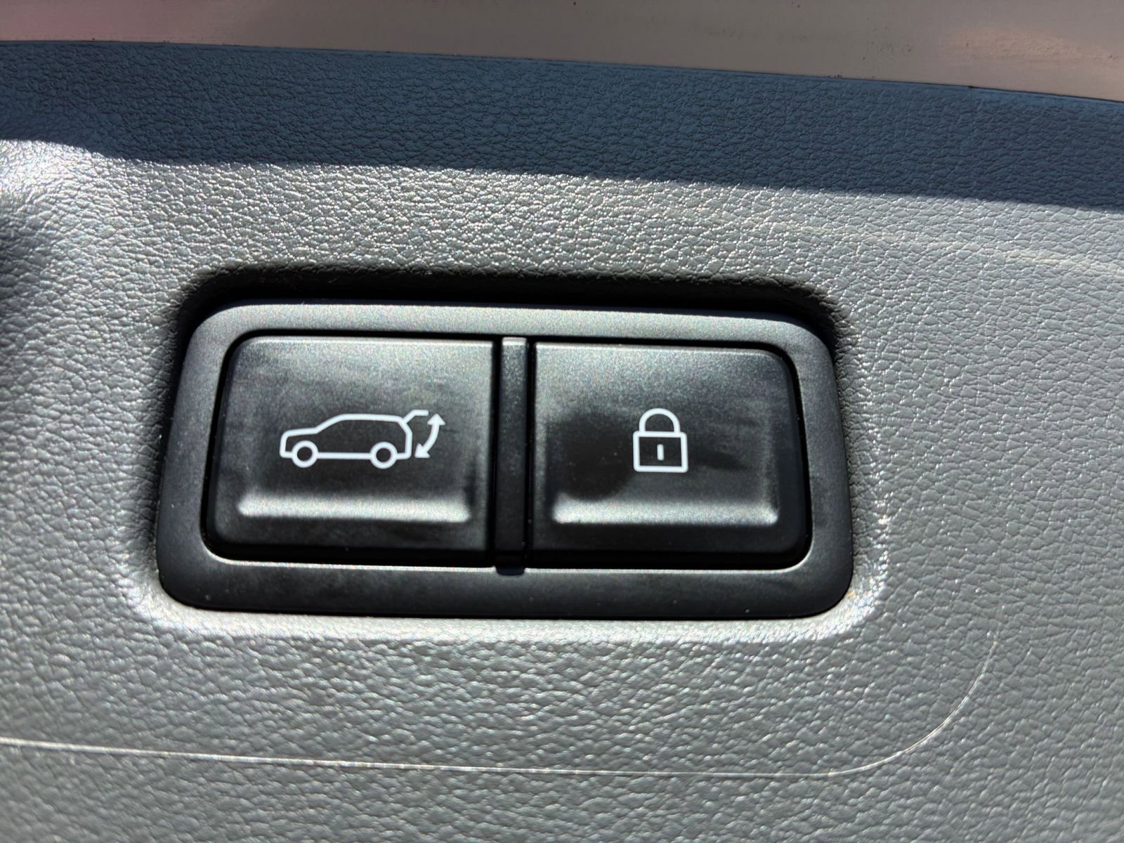 Thumbnail: 2025 Hyundai Santa Fe - 24