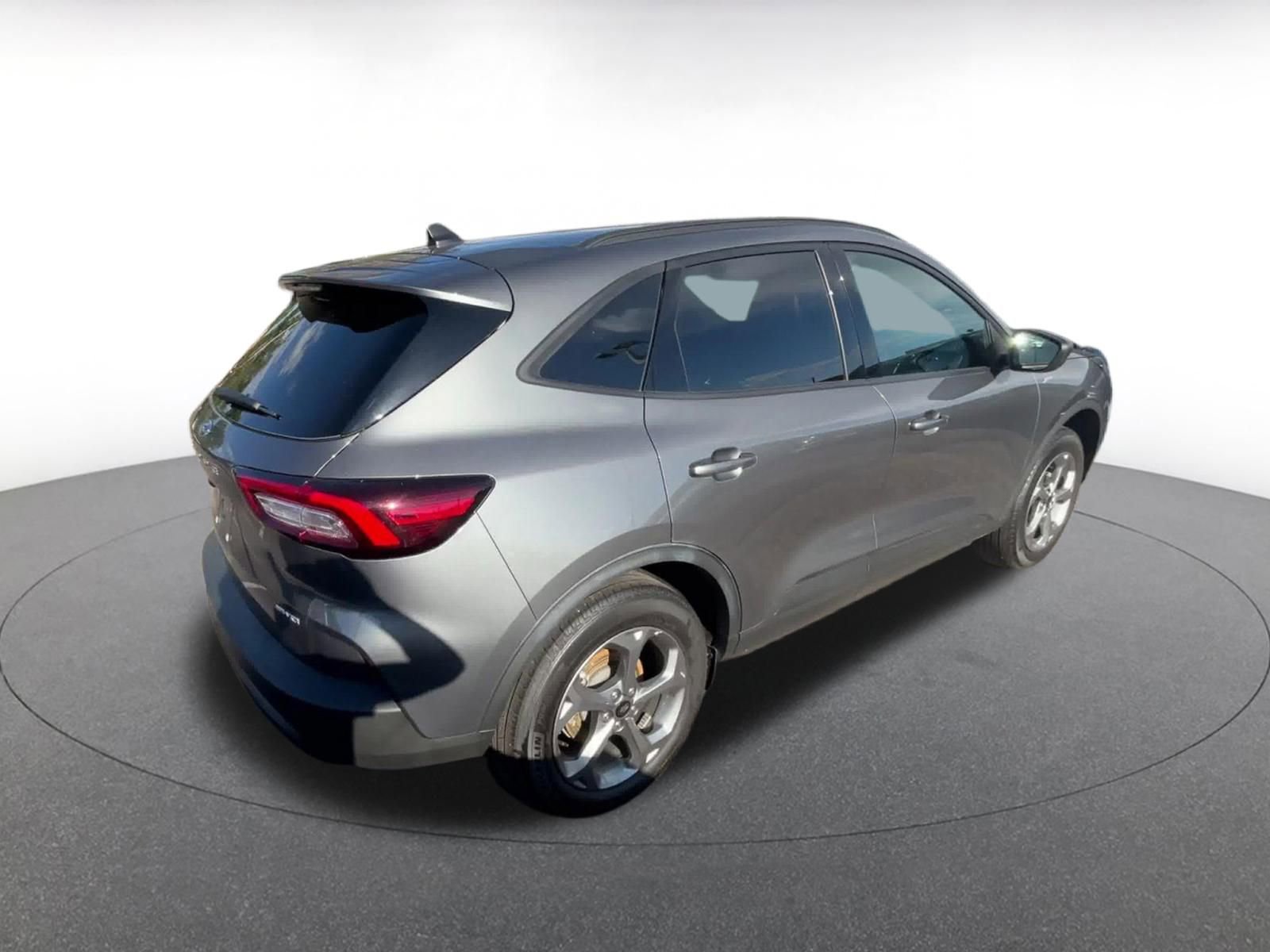 Thumbnail: 2025 Ford Escape - 15