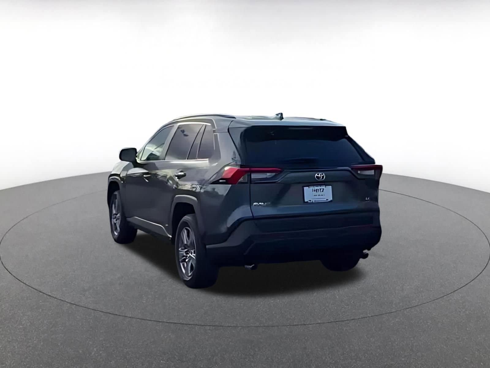 Thumbnail: 2025 Toyota RAV4 - 8