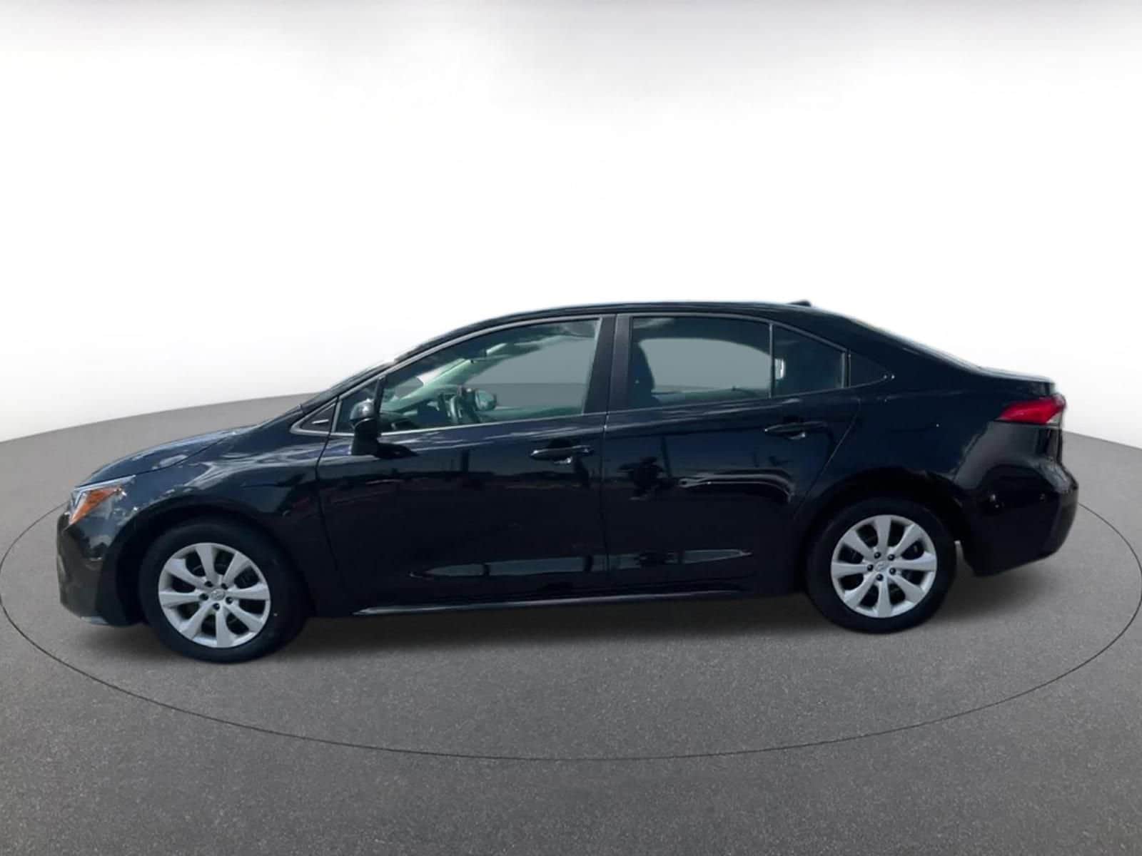 Thumbnail: 2024 Toyota Corolla - 8