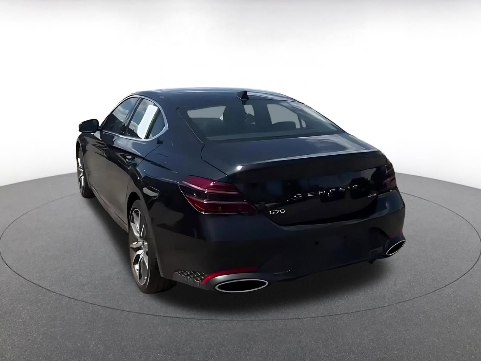 Thumbnail: 2025 Genesis G70 - 10