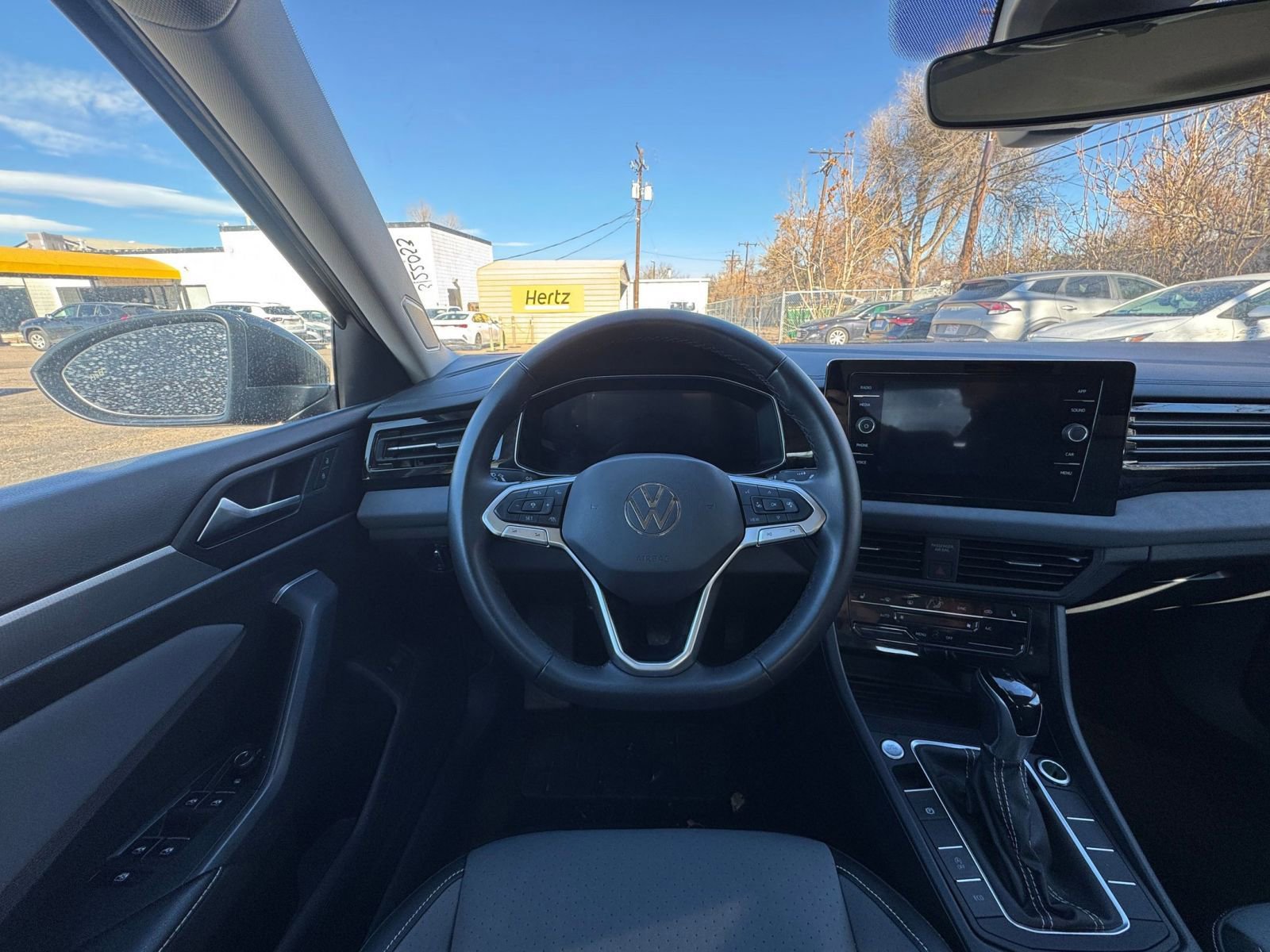 Thumbnail: 2025 Volkswagen Jetta - 33