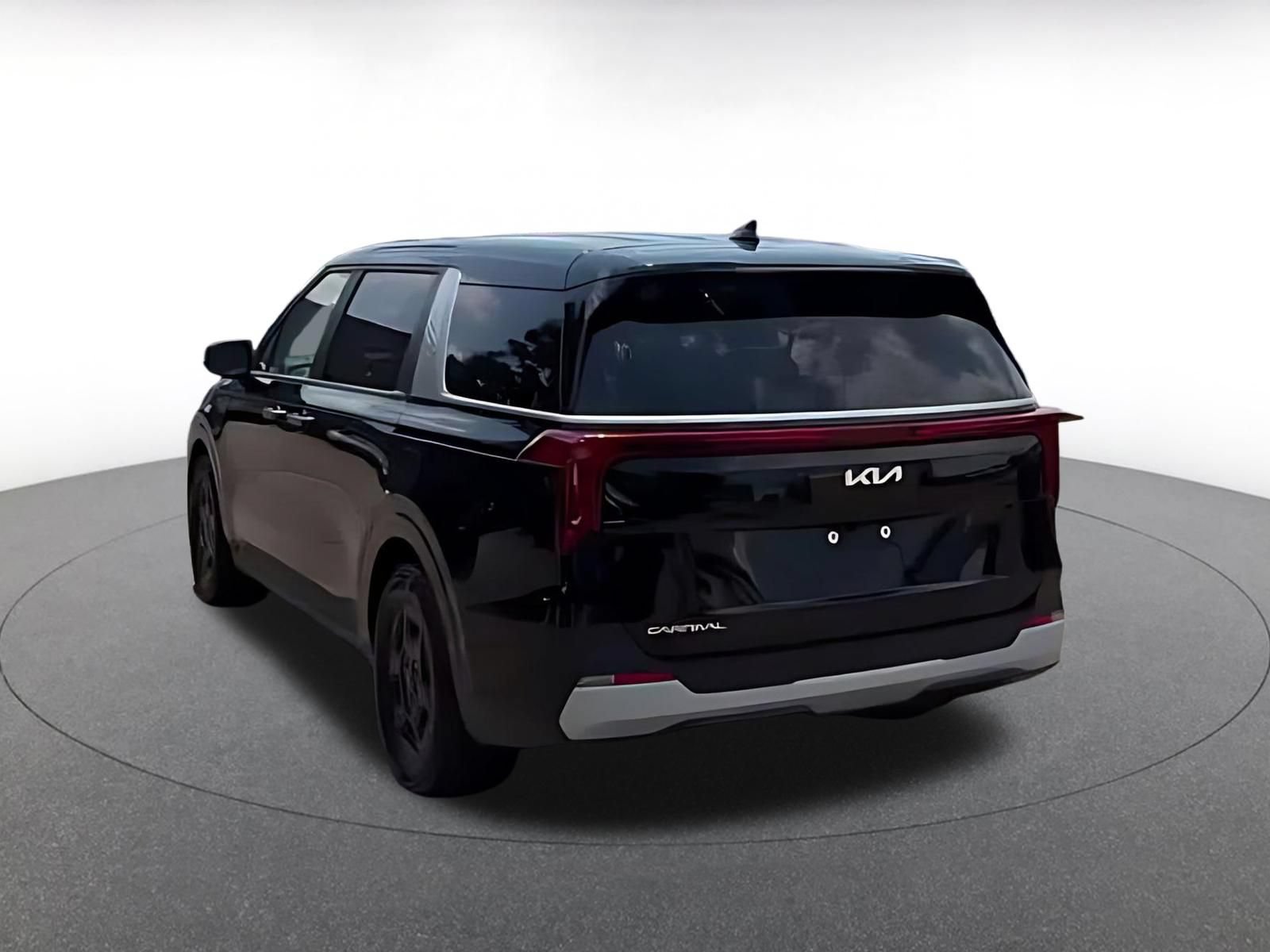 Thumbnail: 2026 Kia Carnival - 10