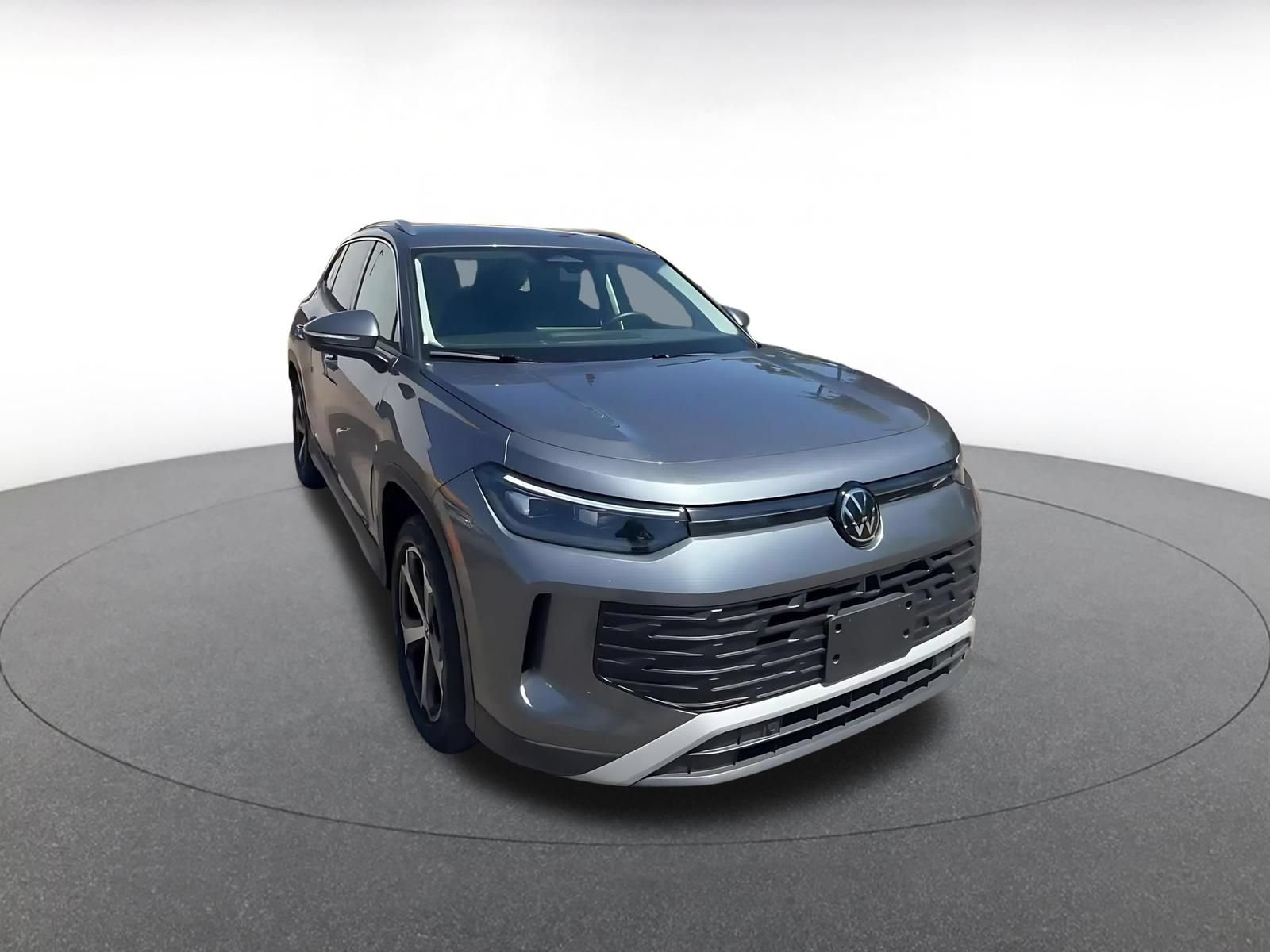 Thumbnail: 2026 Volkswagen Tiguan - 3