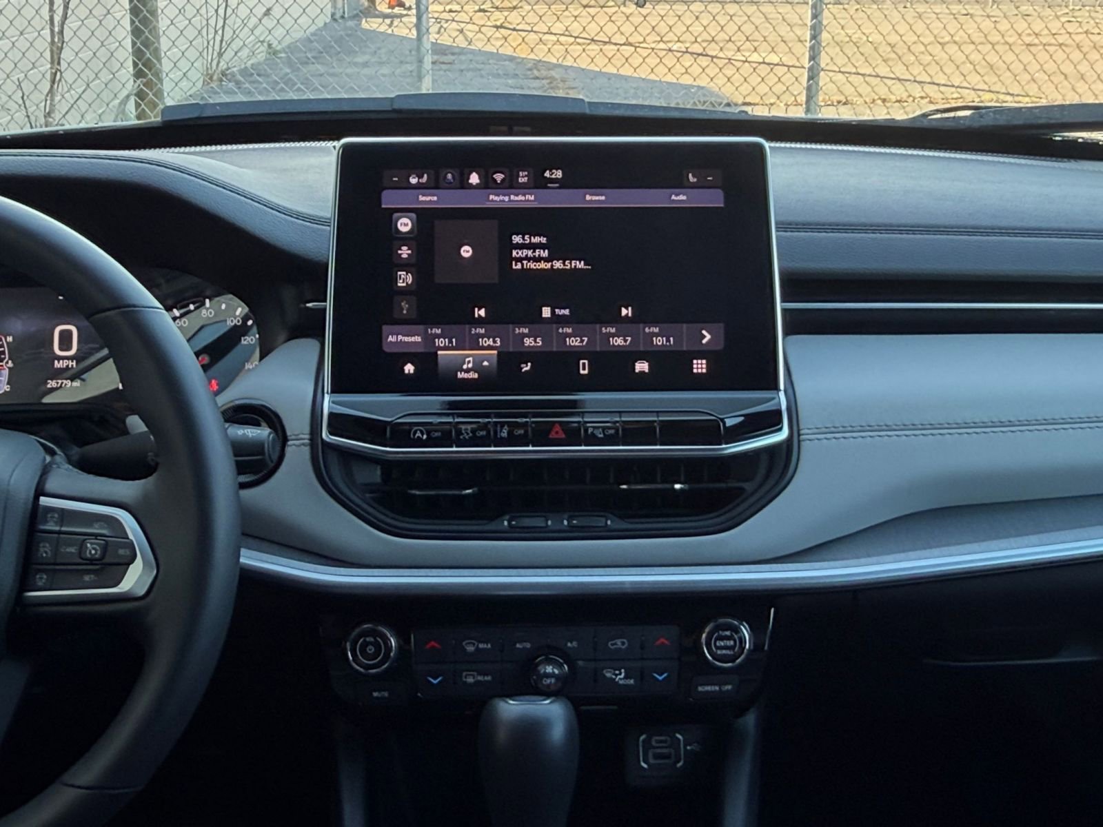 Thumbnail: 2025 Jeep Compass - 17