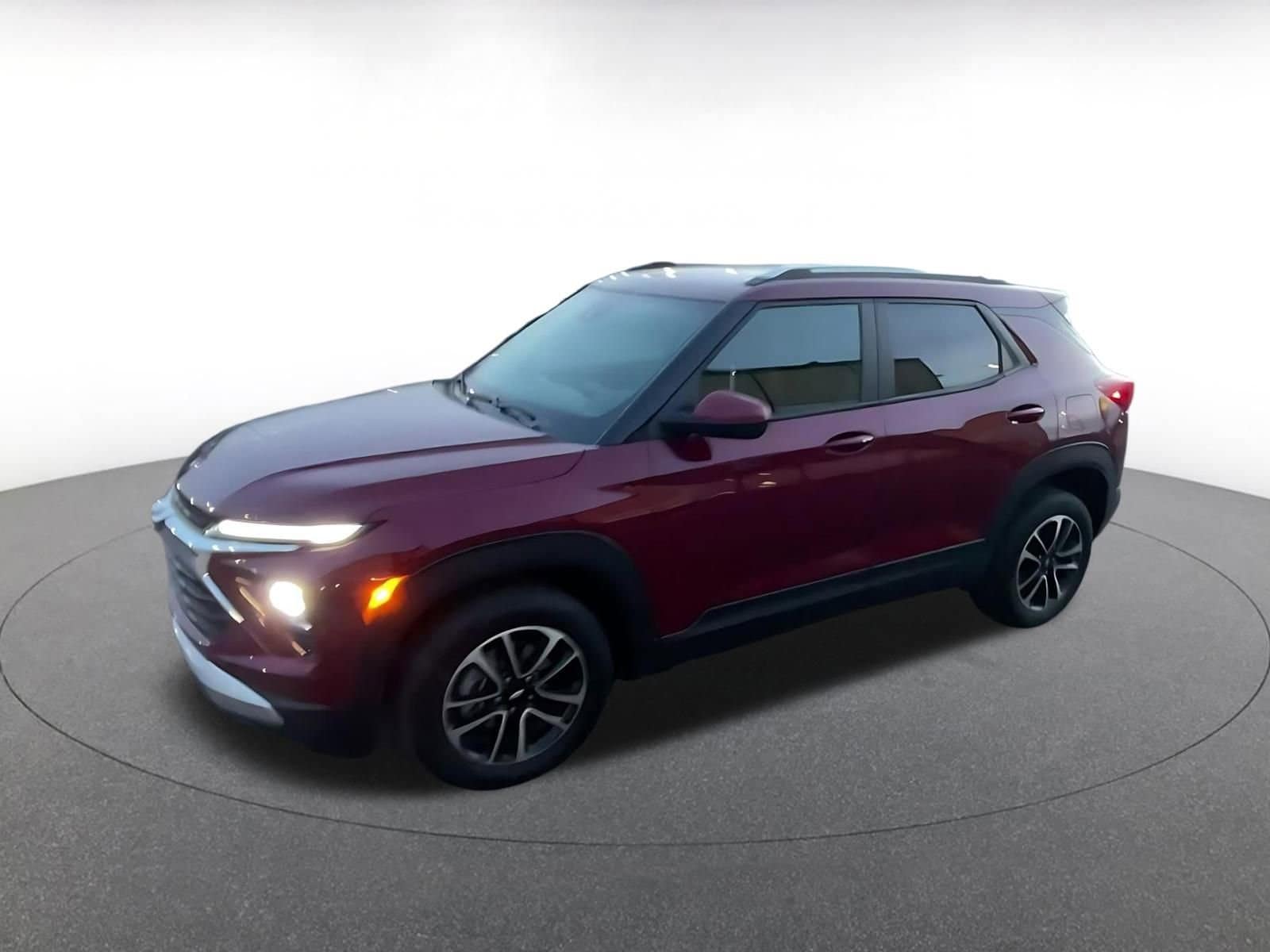 Thumbnail: 2025 Chevrolet TrailBlazer - 8