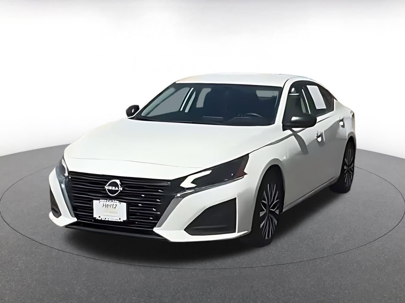 Thumbnail: 2025 Nissan Altima - 7