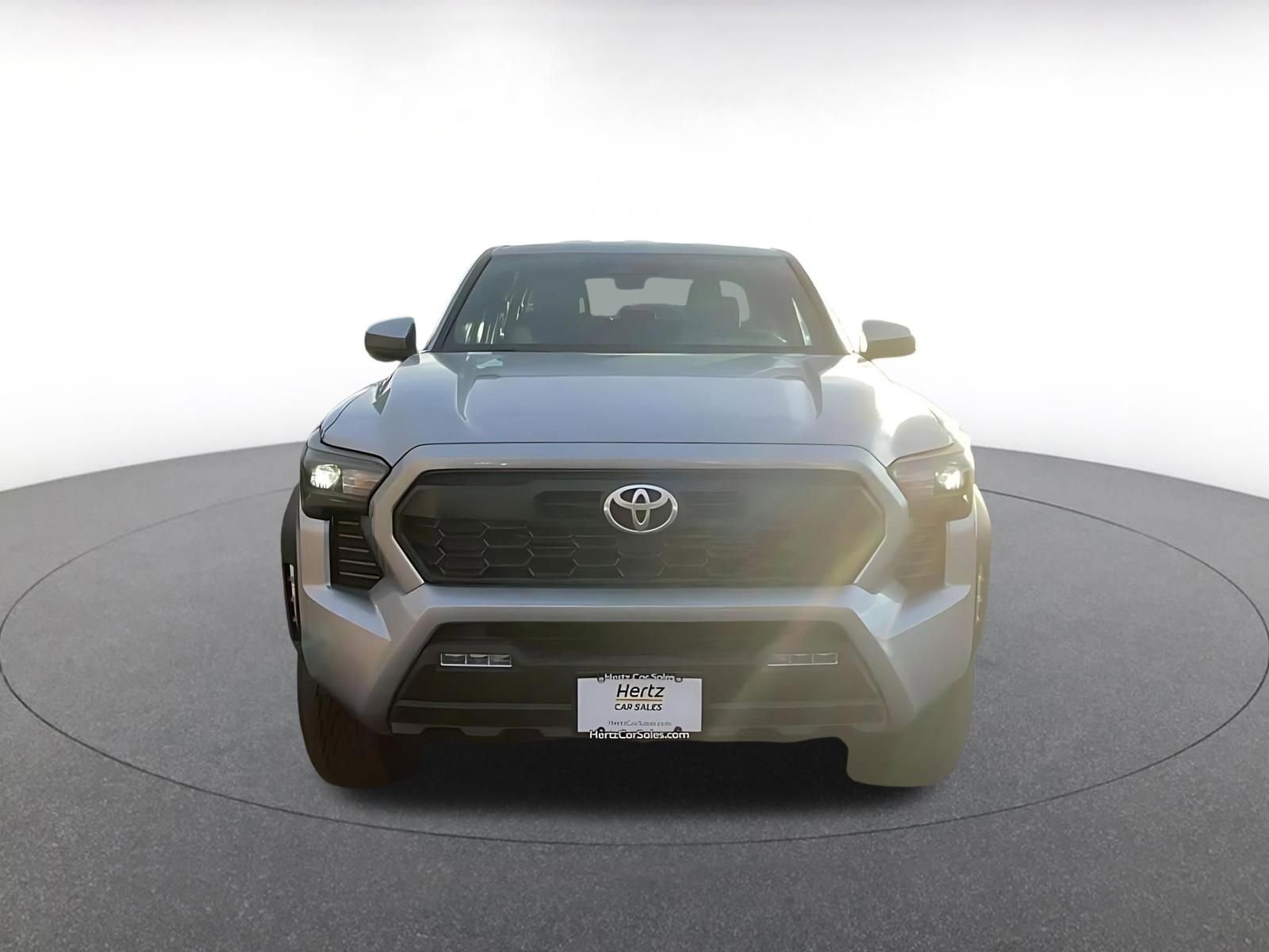 Thumbnail: 2025 Toyota Tacoma - 4