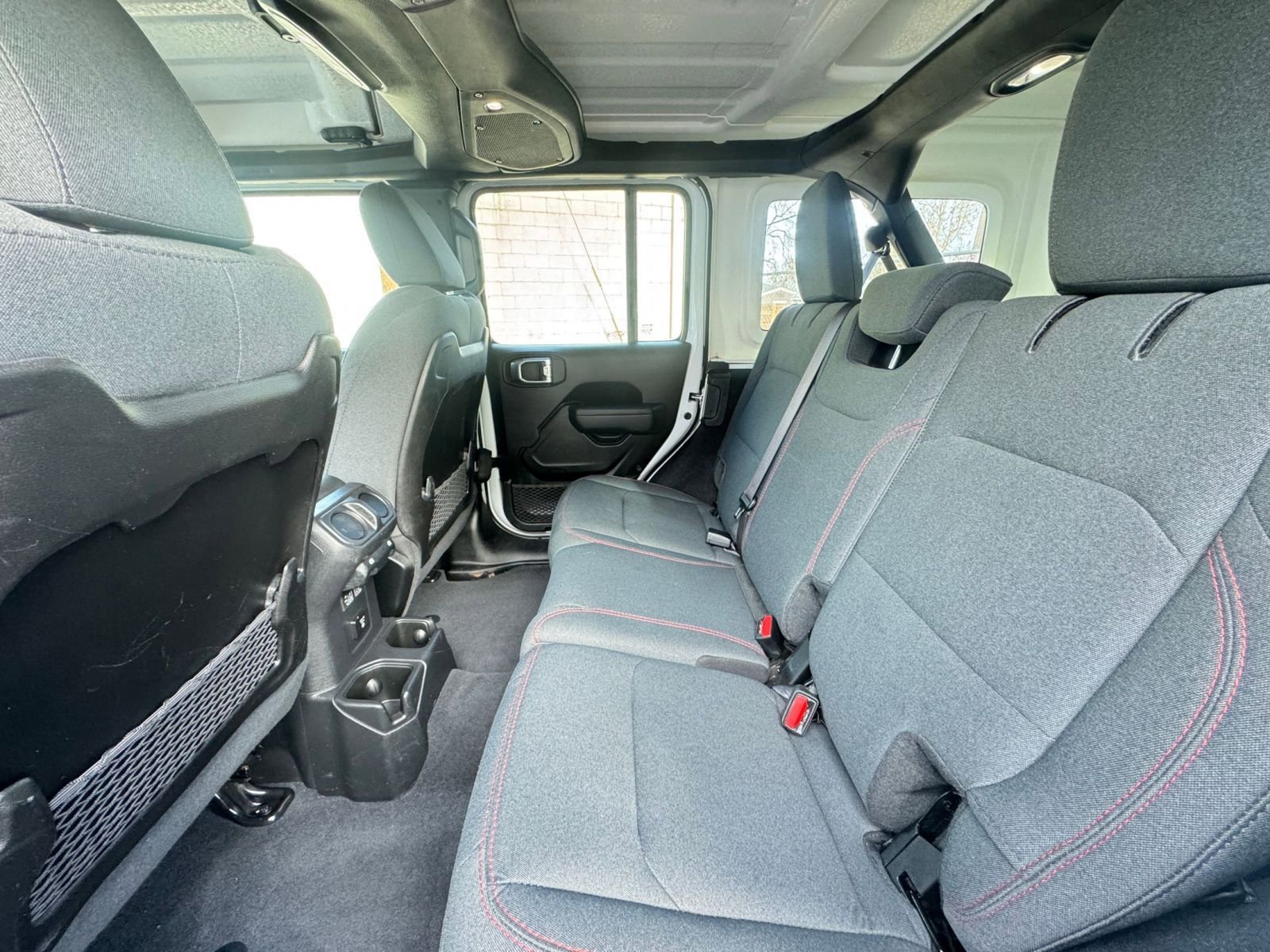 Thumbnail: 2025 Toyota RAV4 - 24