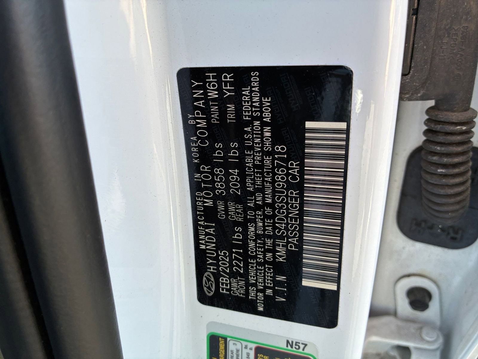 Thumbnail: 2025 Hyundai Elantra - 24