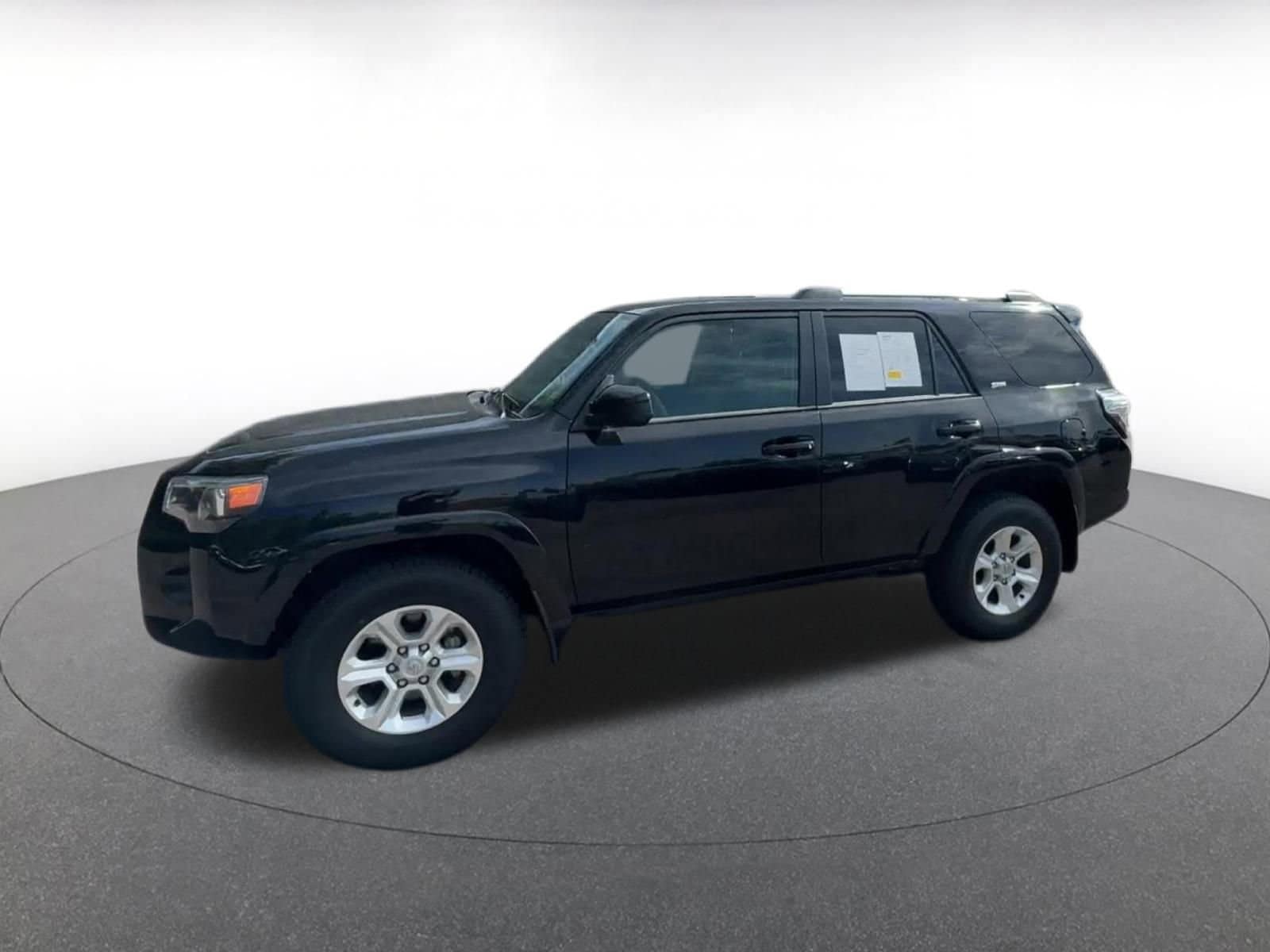 2024 Toyota 4Runner SR5 7
