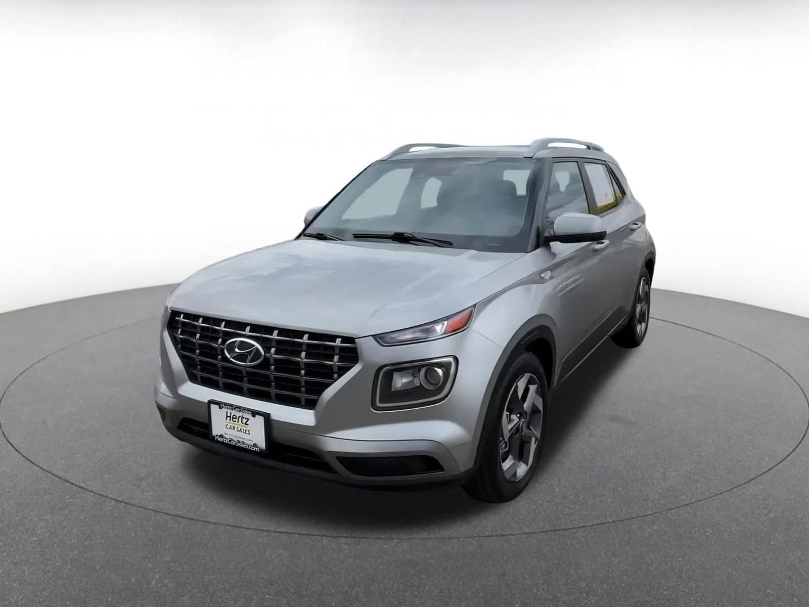 Thumbnail: 2023 Hyundai Venue - 6