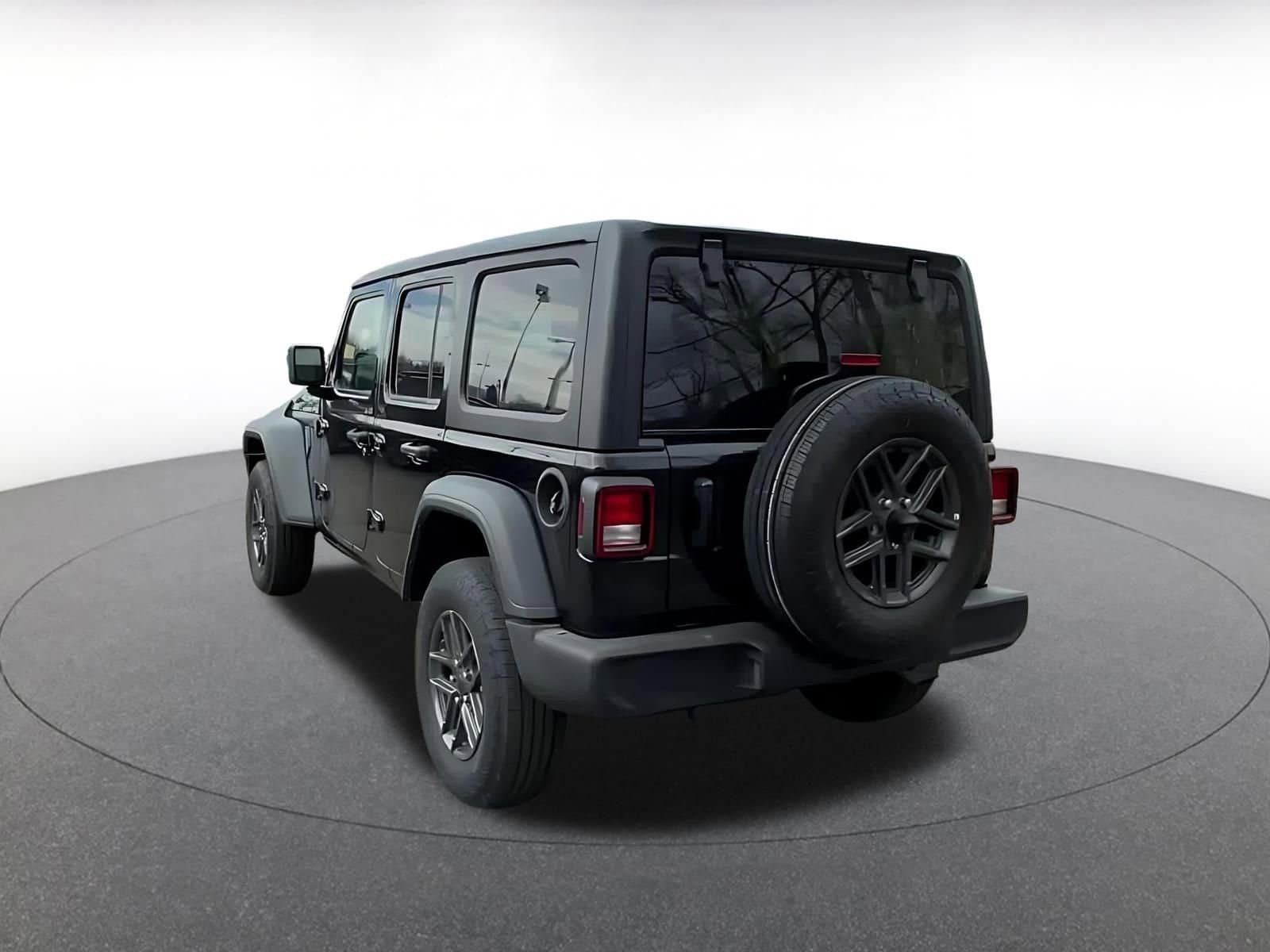 Thumbnail: 2025 Jeep Wrangler - 10