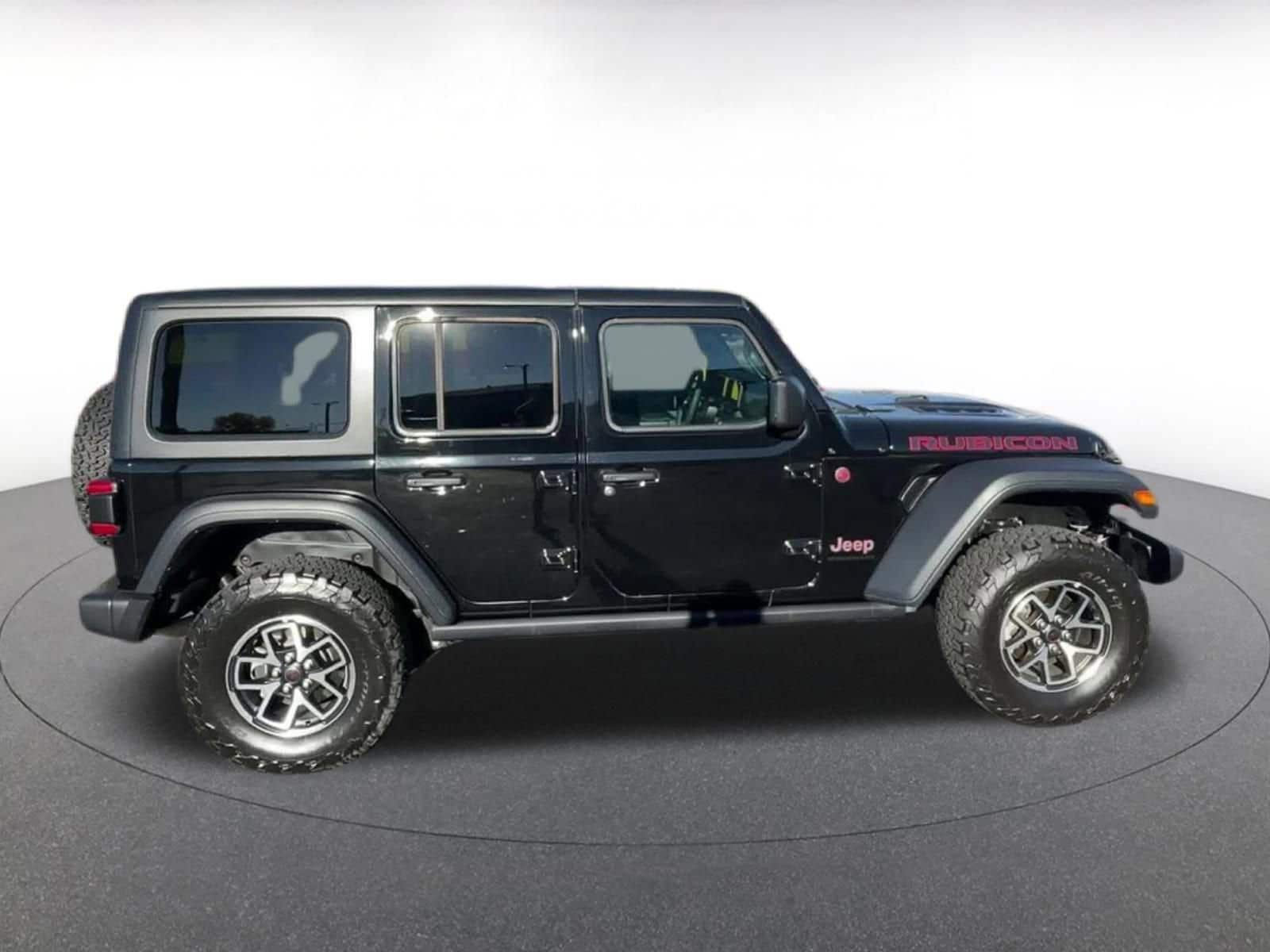 Thumbnail: 2025 Jeep Wrangler - 16