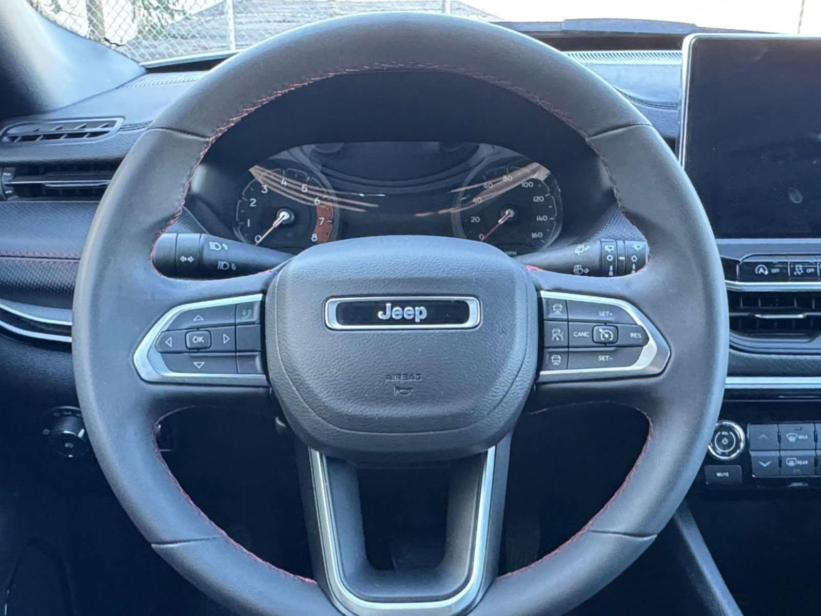 Thumbnail: 2025 Jeep Compass - 27