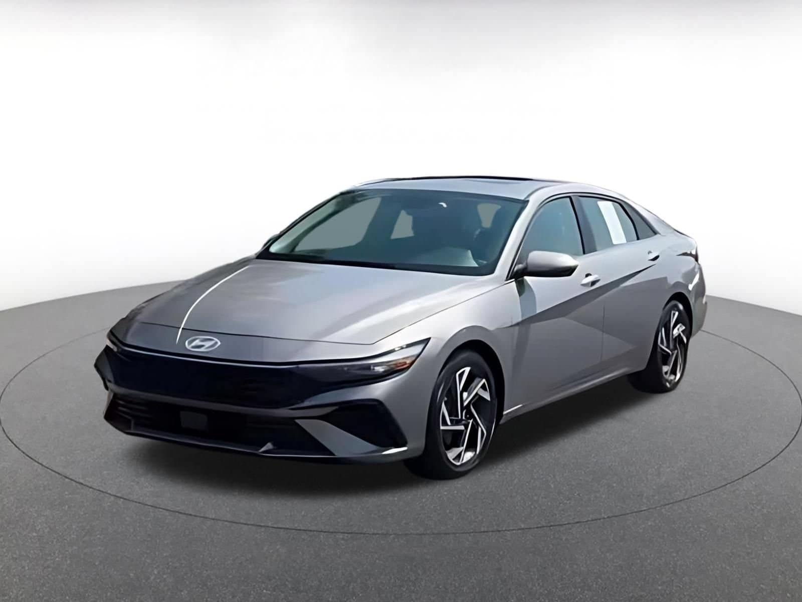 Thumbnail: 2025 Hyundai Elantra - 4
