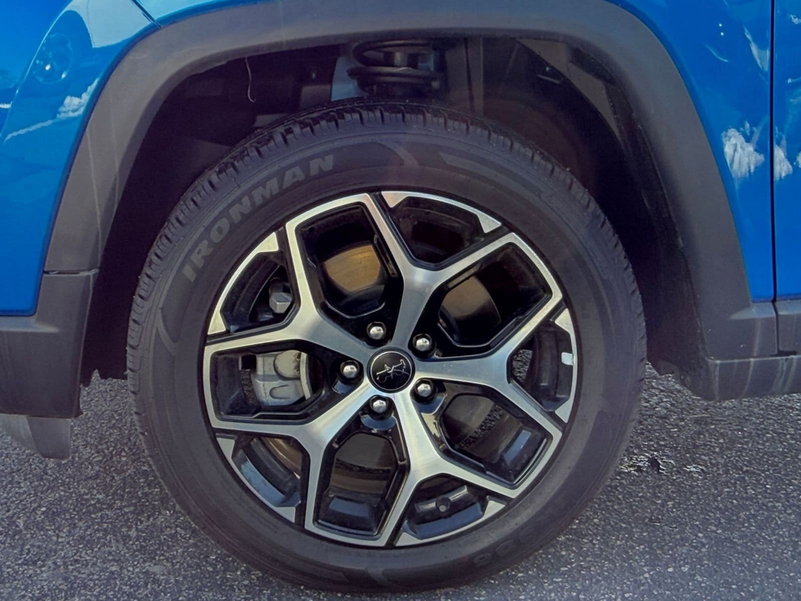 Thumbnail: 2025 Jeep Compass - 30
