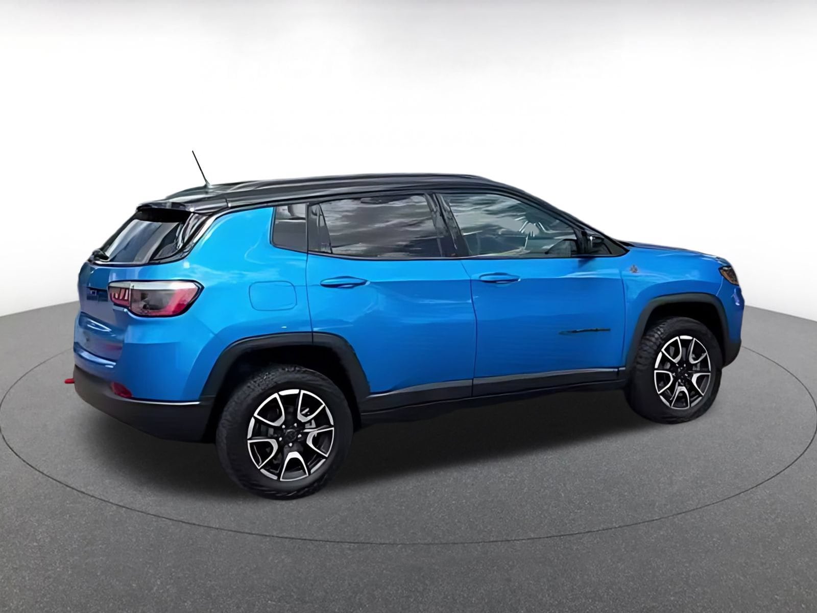 Thumbnail: 2025 Jeep Compass - 9