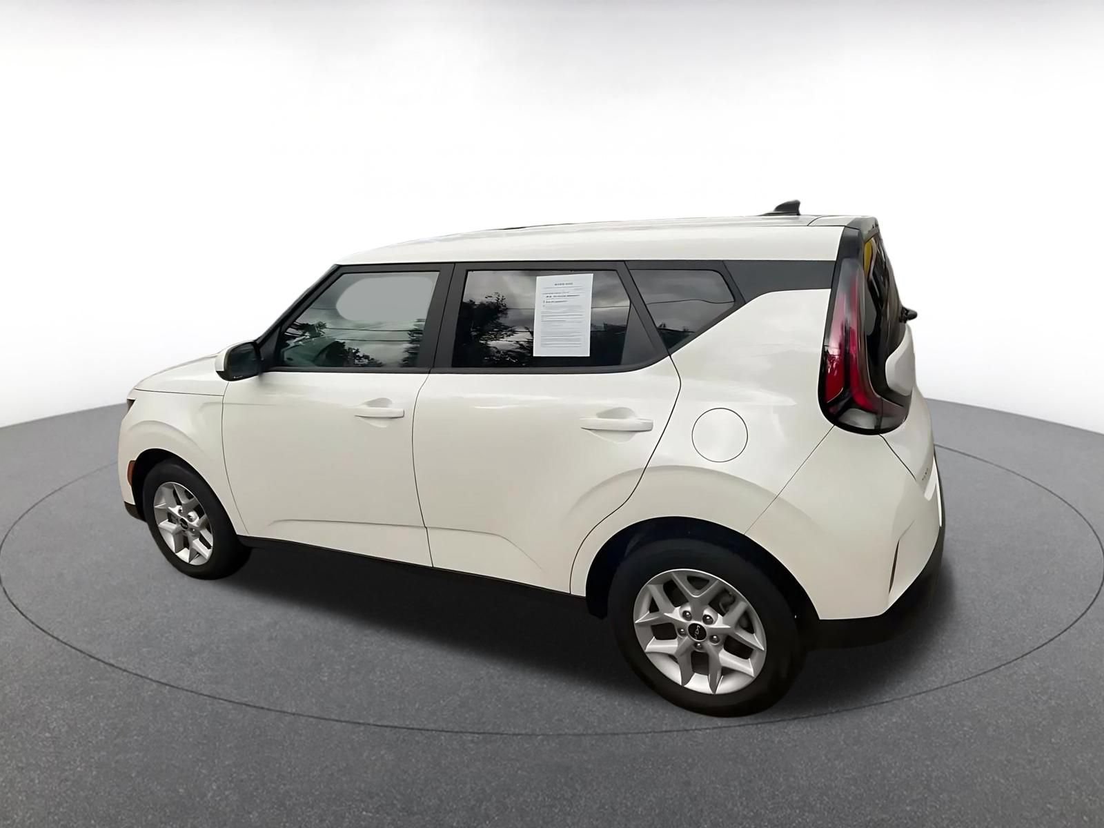 Thumbnail: 2025 Kia Soul - 10