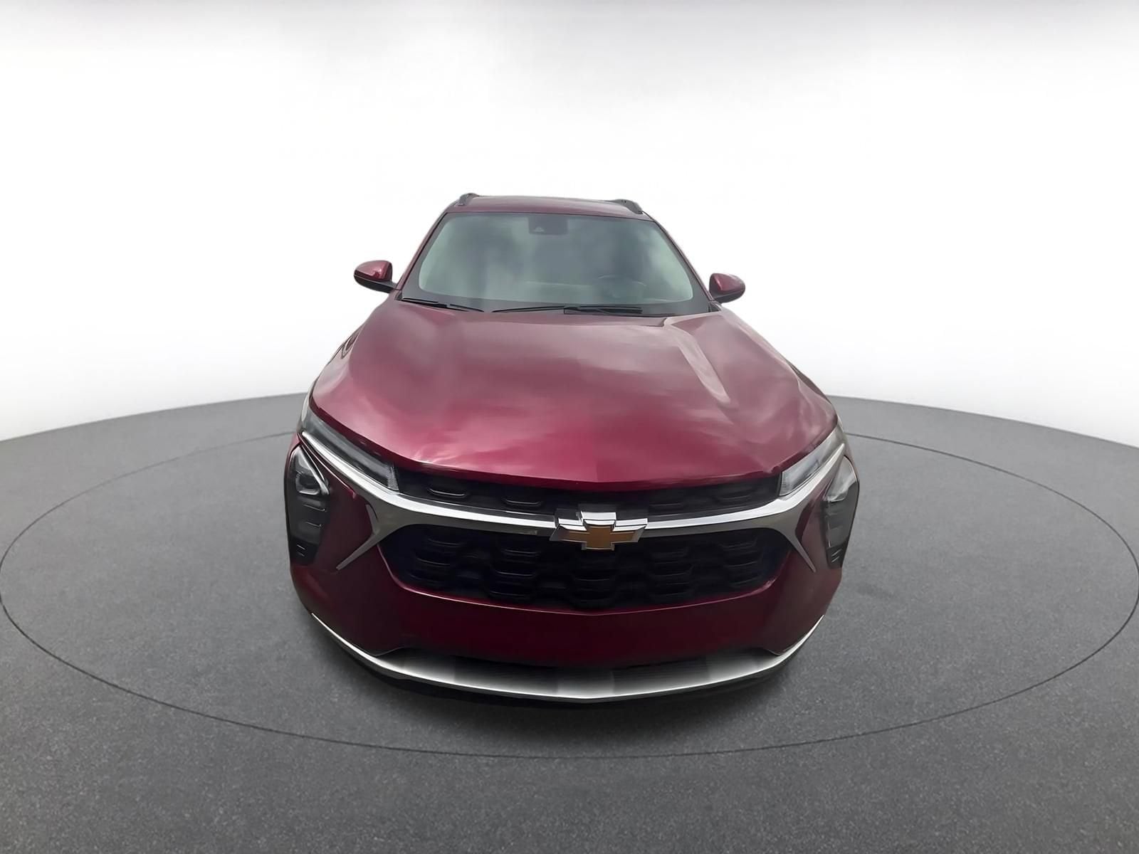 Thumbnail: 2025 Chevrolet Trax - 4