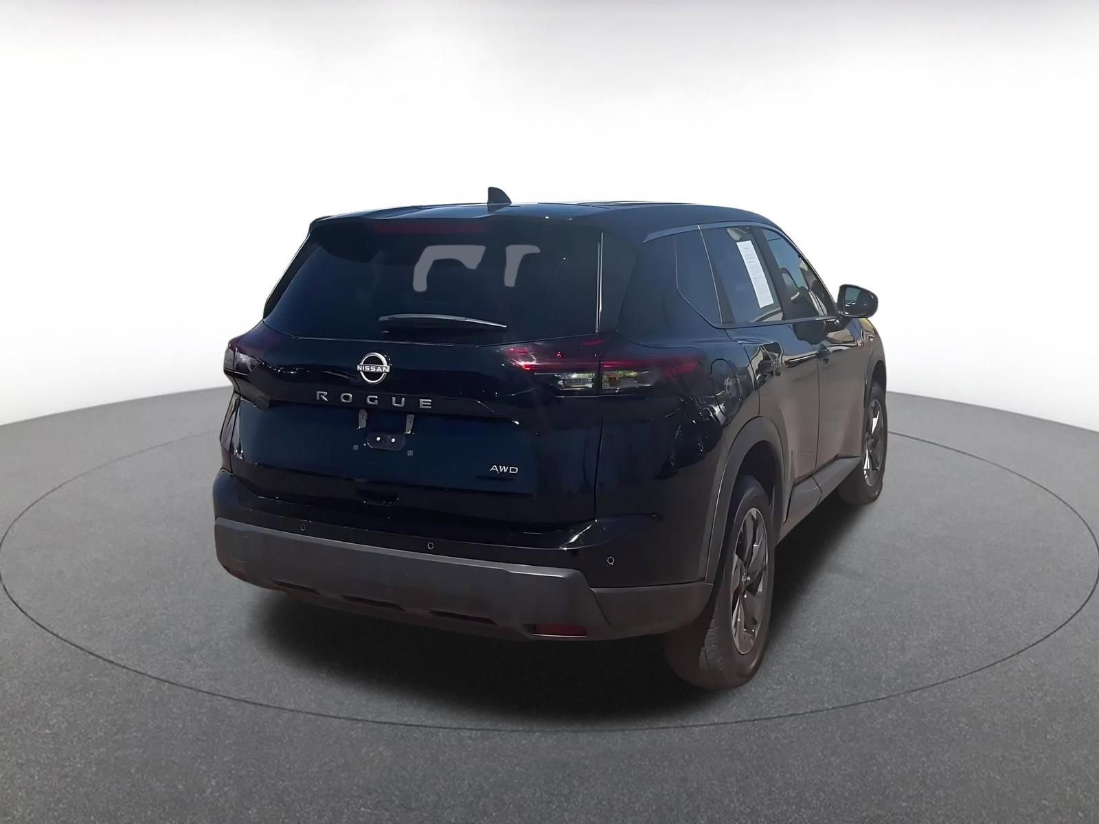 Thumbnail: 2025 Nissan Rogue - 15