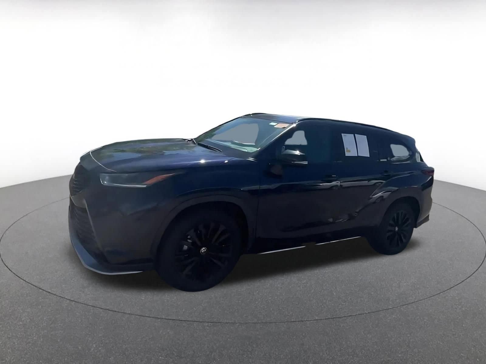 Thumbnail: 2025 Toyota Highlander - 8