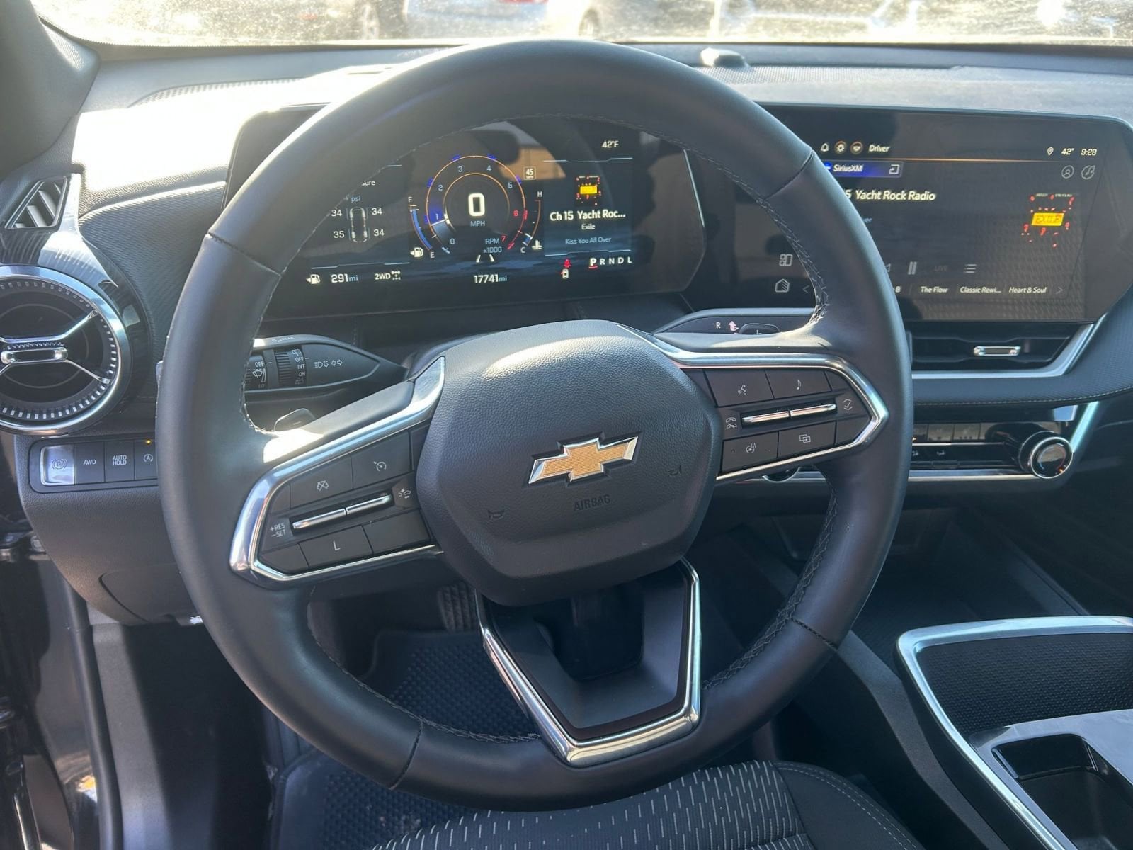 Thumbnail: 2025 Chevrolet Equinox - 29